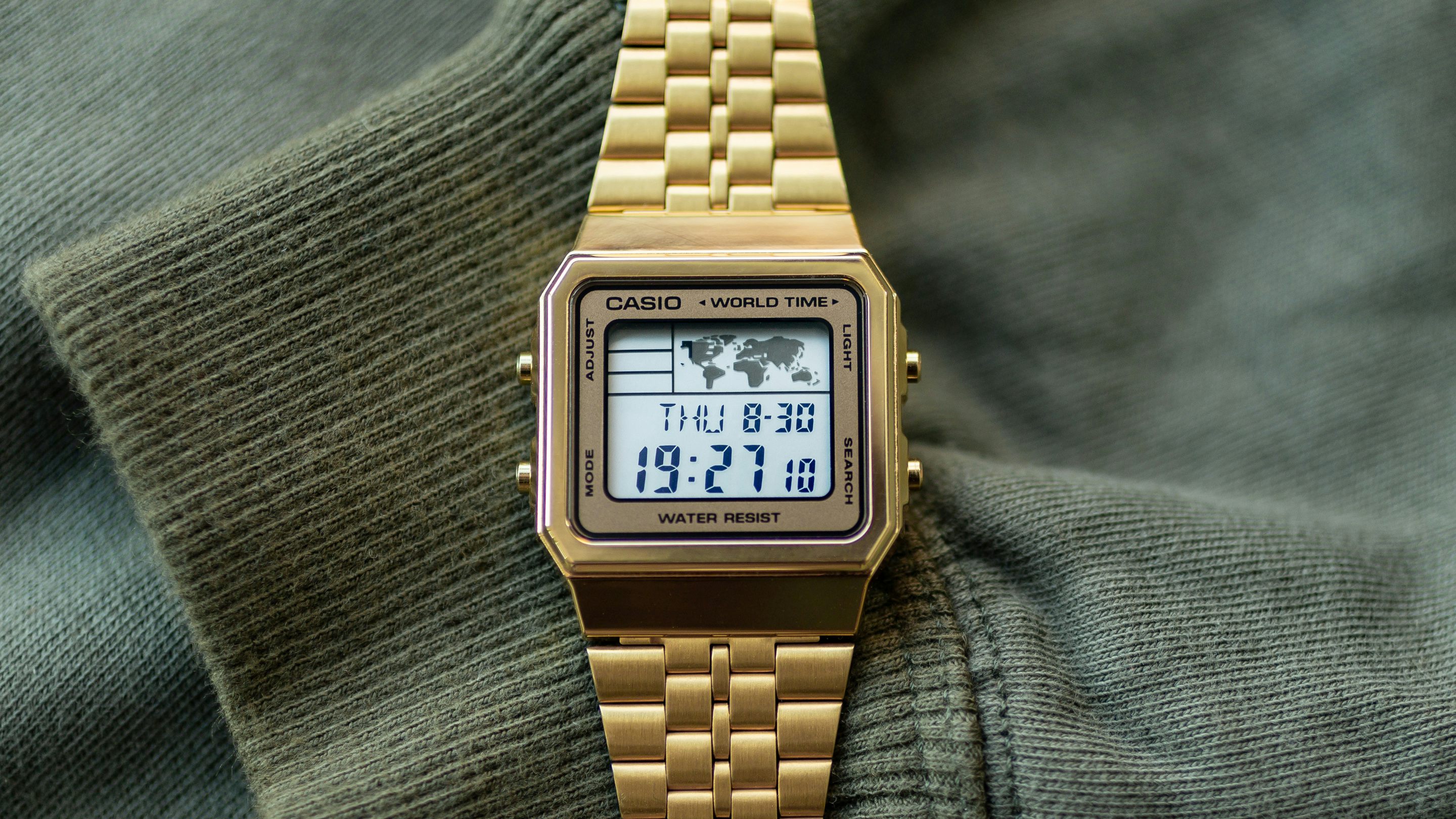 Hands-On: The 'Gold' Casio A500WGA-9DF World Timer - Hodinkee