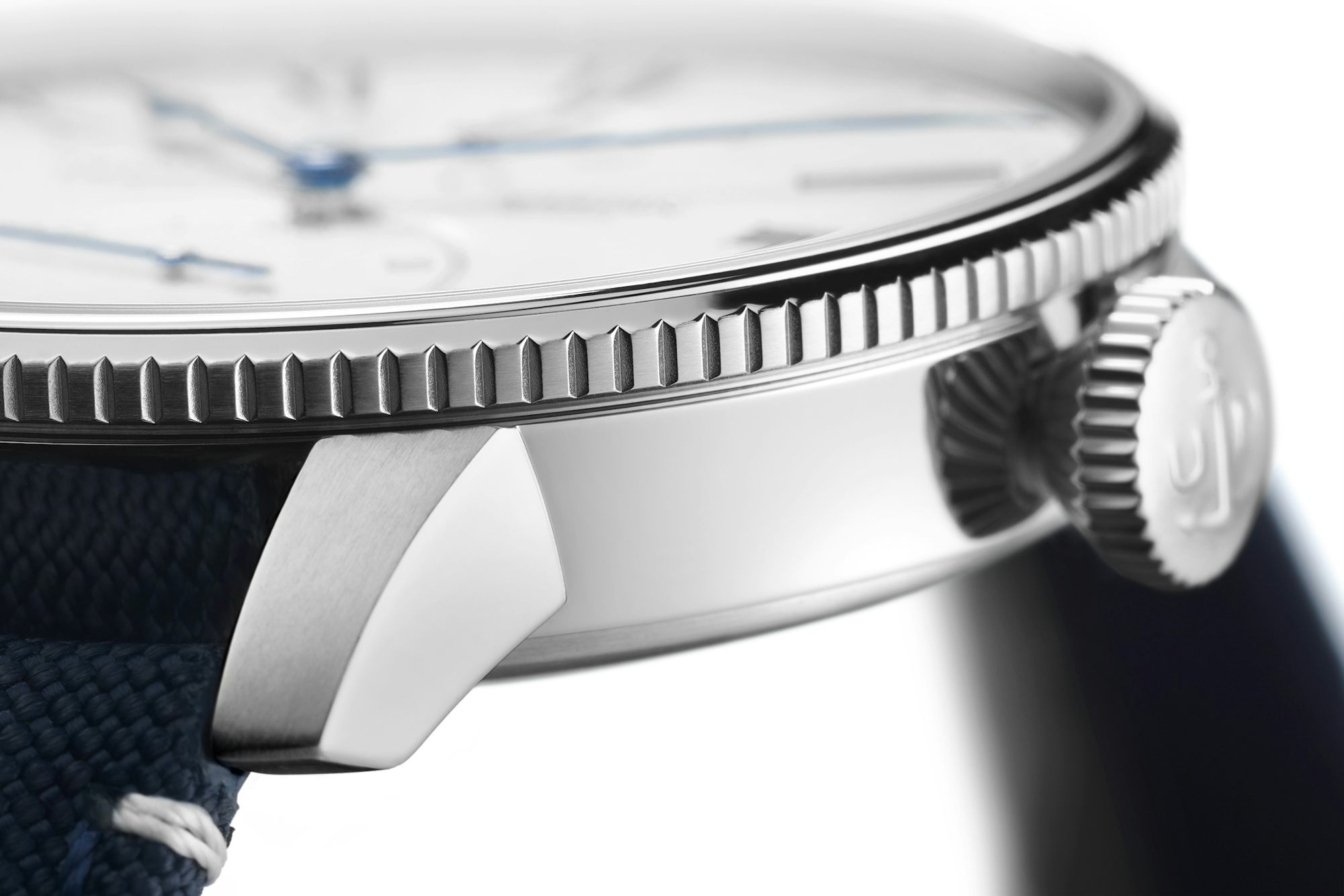 un_3 un_3 Introducing: The Ulysse Nardin Marine Torpilleur Military U.S. Navy un 3