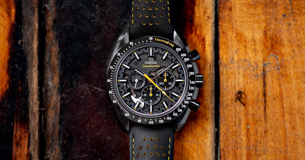 Review: Omega Speedmaster Moonwatch Apollo 8 Dark Side Of The Moon