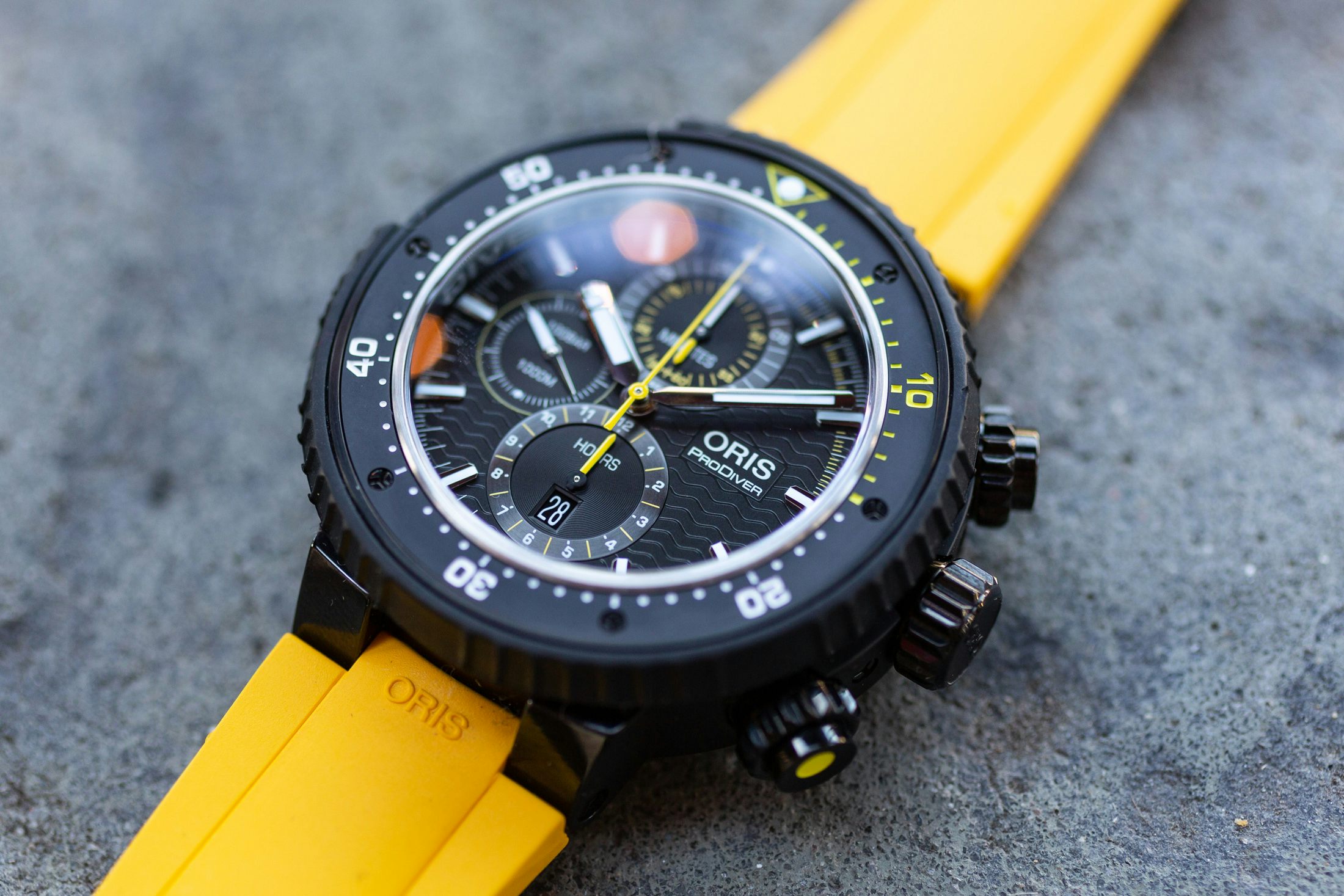 oris-dive-control-limited-edition-dial