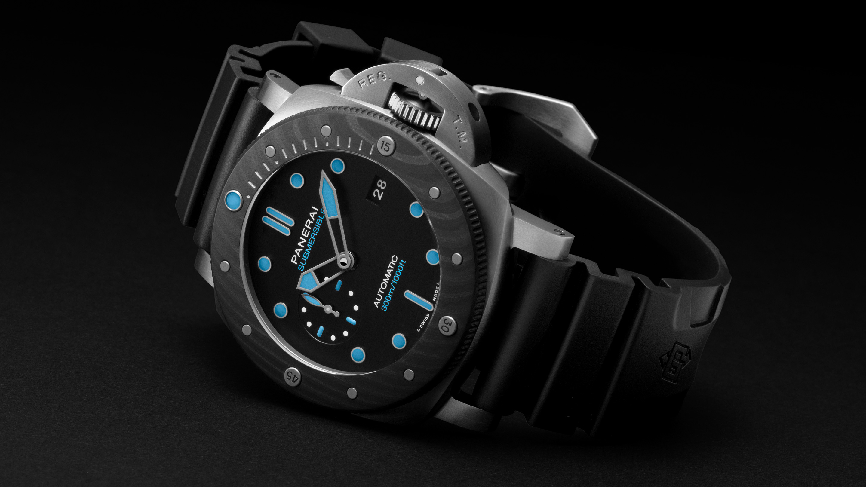 Panerai submersible bmg tech price hotsell