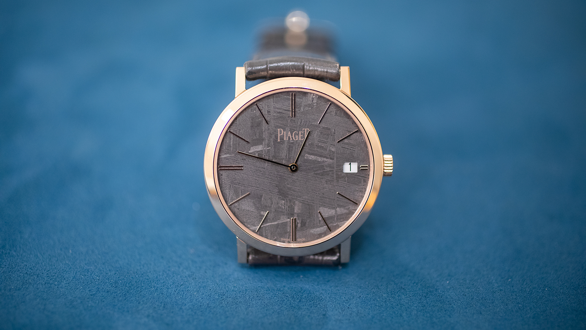 Hands On The Piaget Altiplano Automatic 40mm With Meteorite