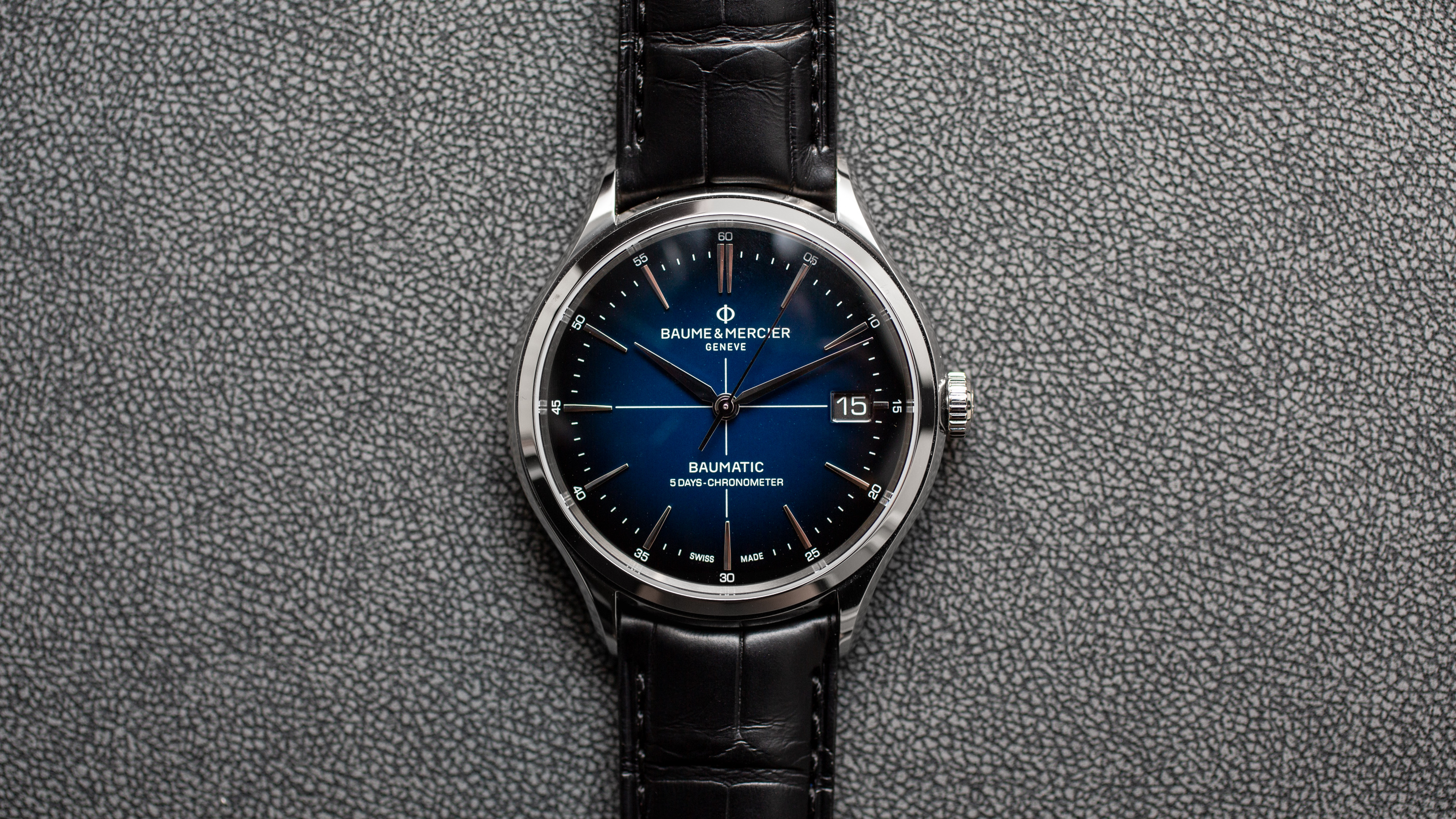 Baume & Mercier Unveils First In-House Movement in Clifton Baumatic