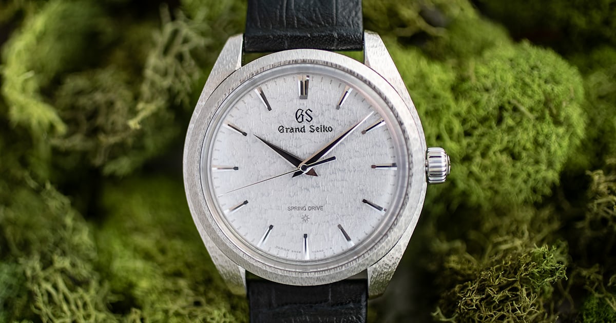 Introducing: The Grand Seiko 20th Anniversary Of Spring Drive (Live Pics &  Pricing) - Hodinkee