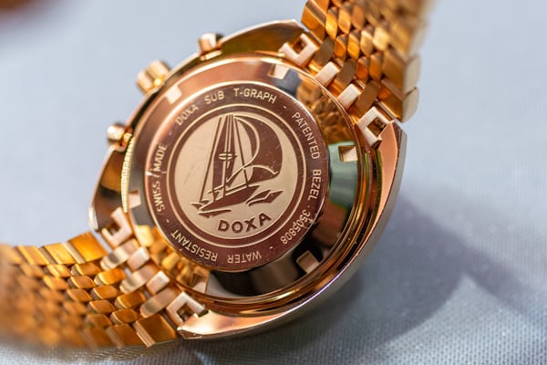 Sailboat motif at the back of the case