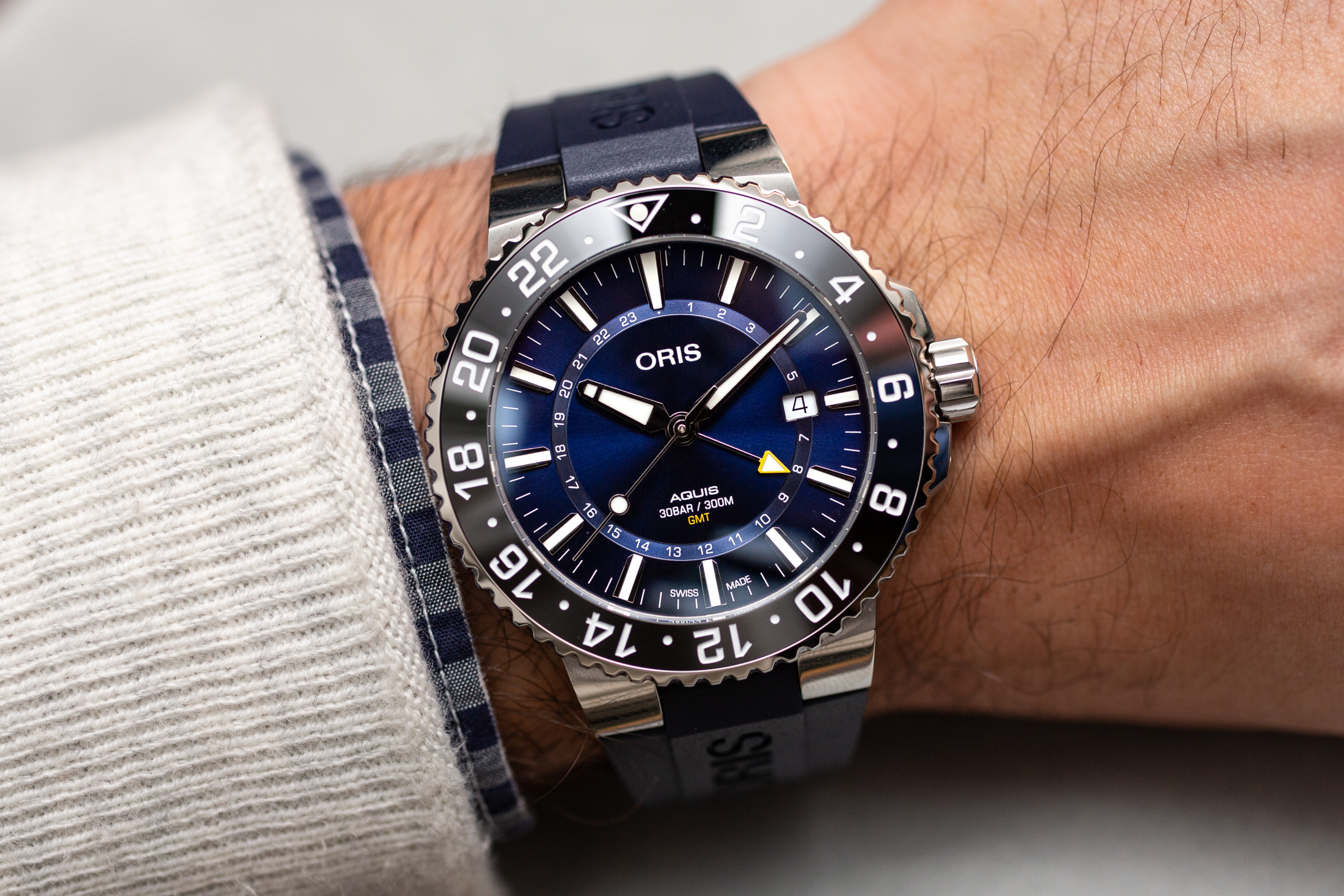 oris aquis gmt date