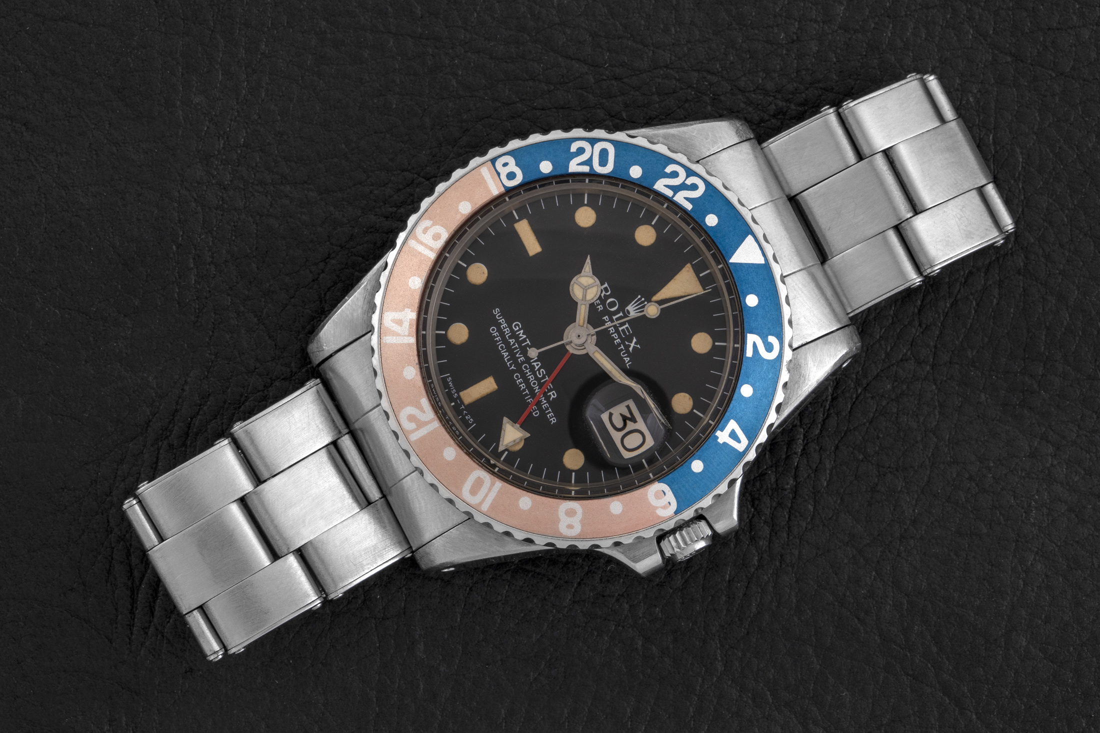 gmt red blue