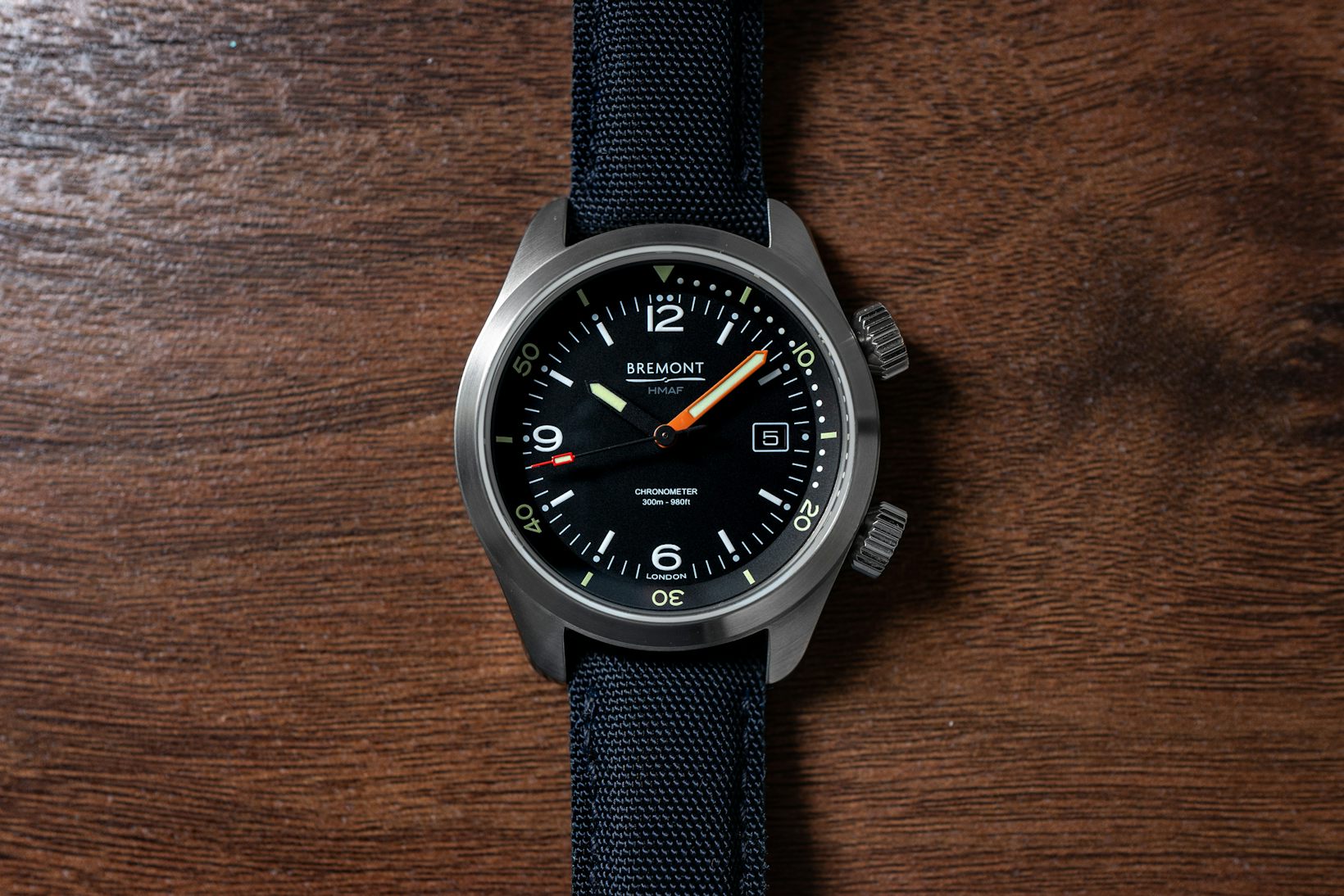 pngtree-flat-vector-illustration-of-photo-camera-icon-and-no-image-available-icon-vector-p