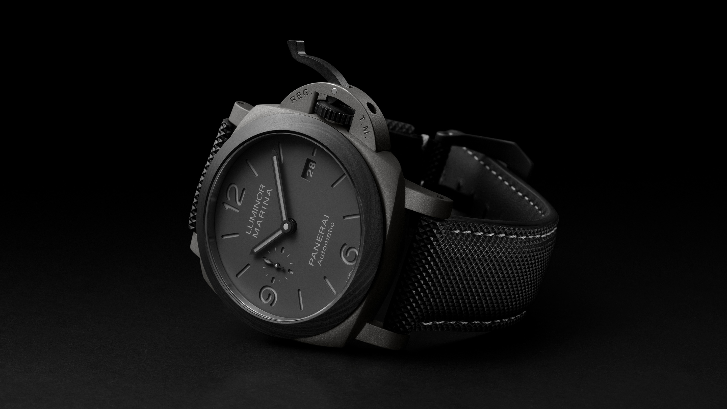 Introducing The Panerai Luminor Marina DMLS 44mm PAM01662