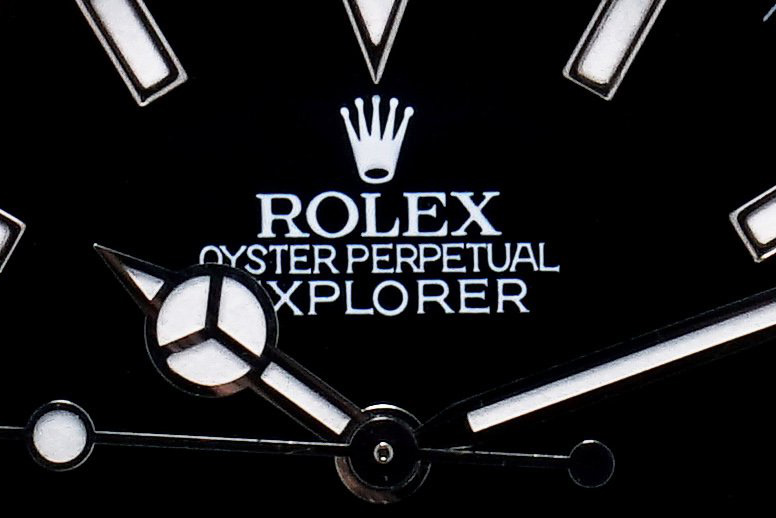 rolex 16570 dial variations