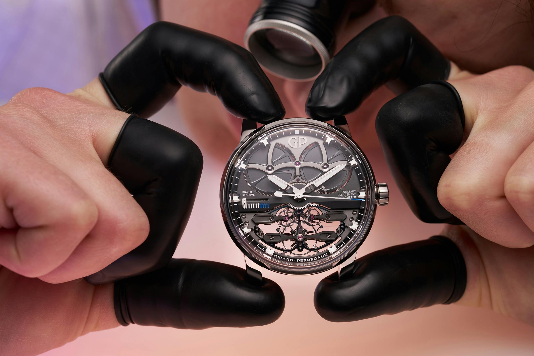 GP Neo Constant Escapement