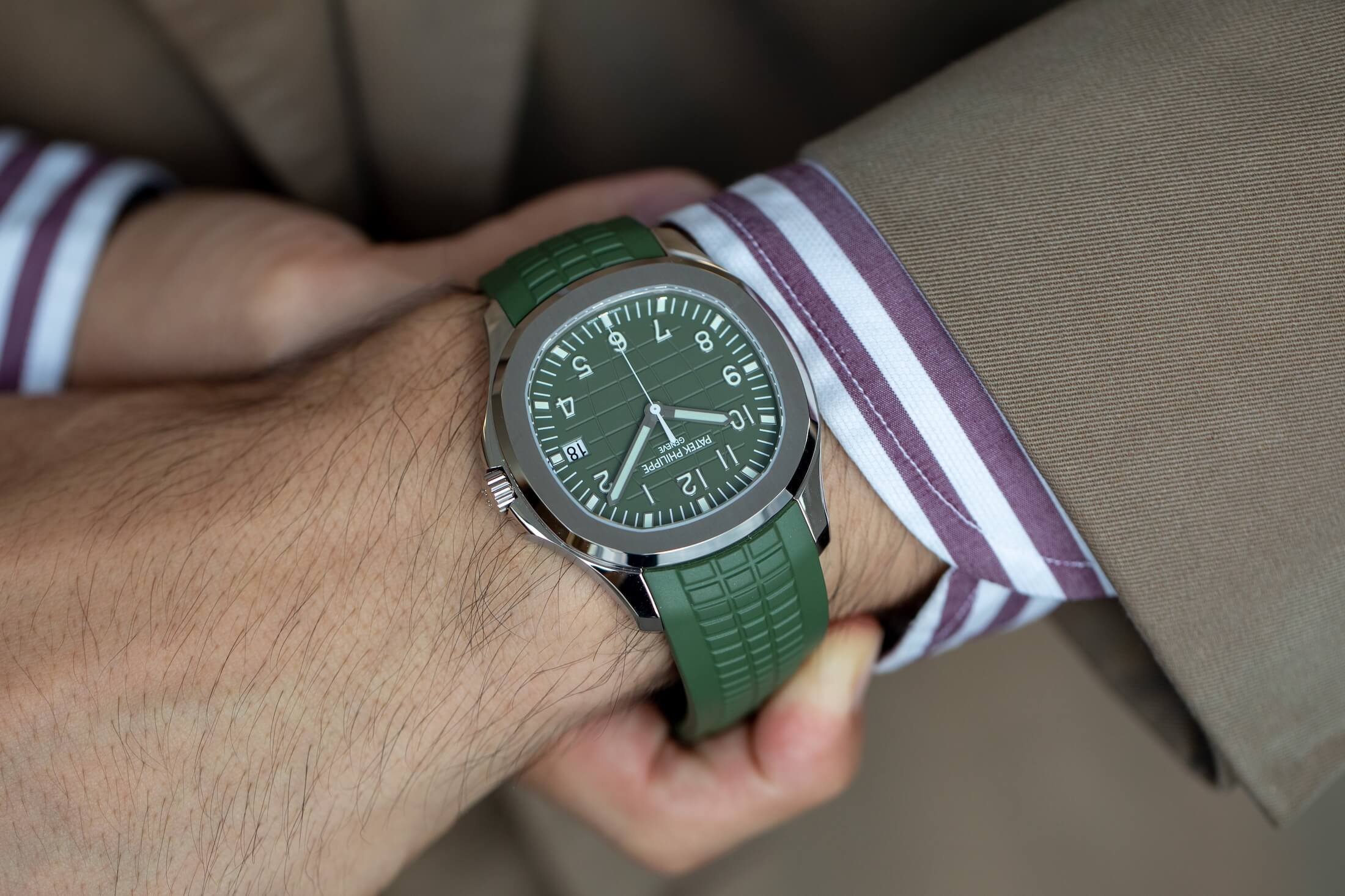 Hands On The Patek Philippe Aquanaut Ref 5168g Hodinkee