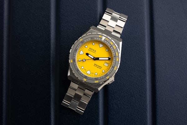 The 600T Divingstar on a blue background.