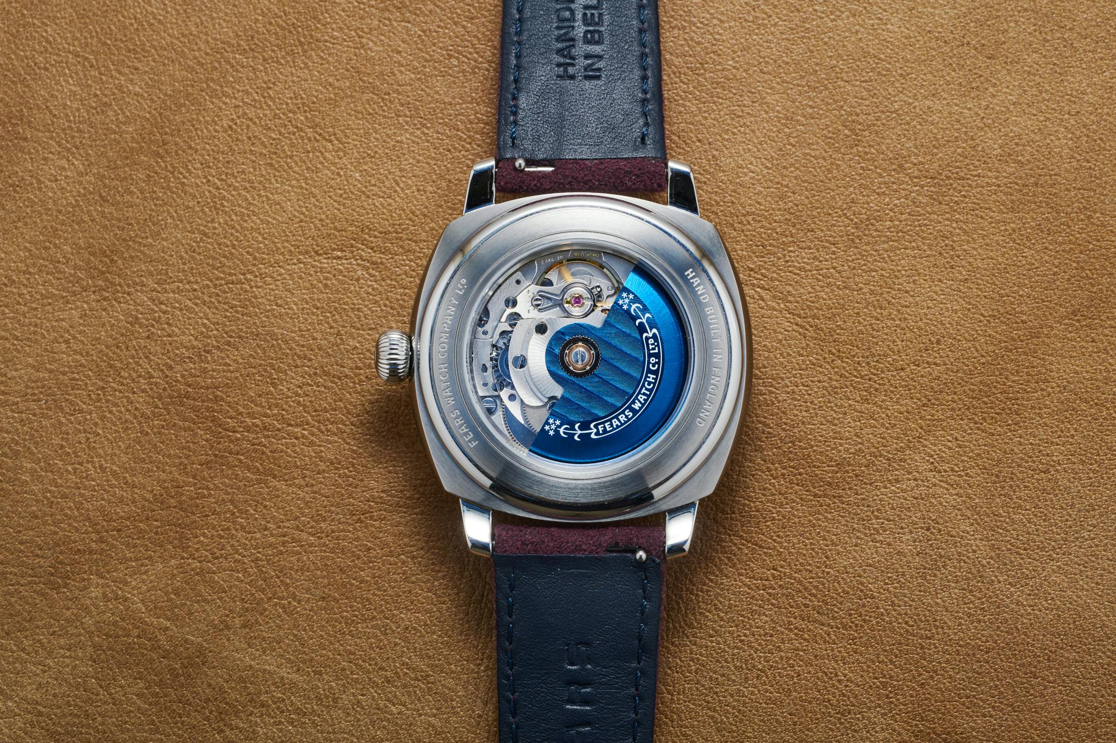 Brunswick 40.5 Jump Hour 'Barleycorn Plum'