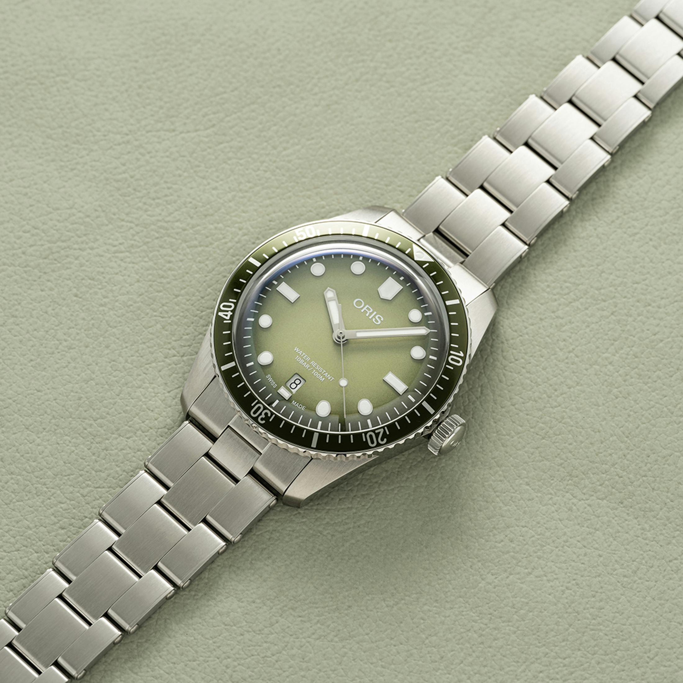 Oris Divers Sixty-Five Green