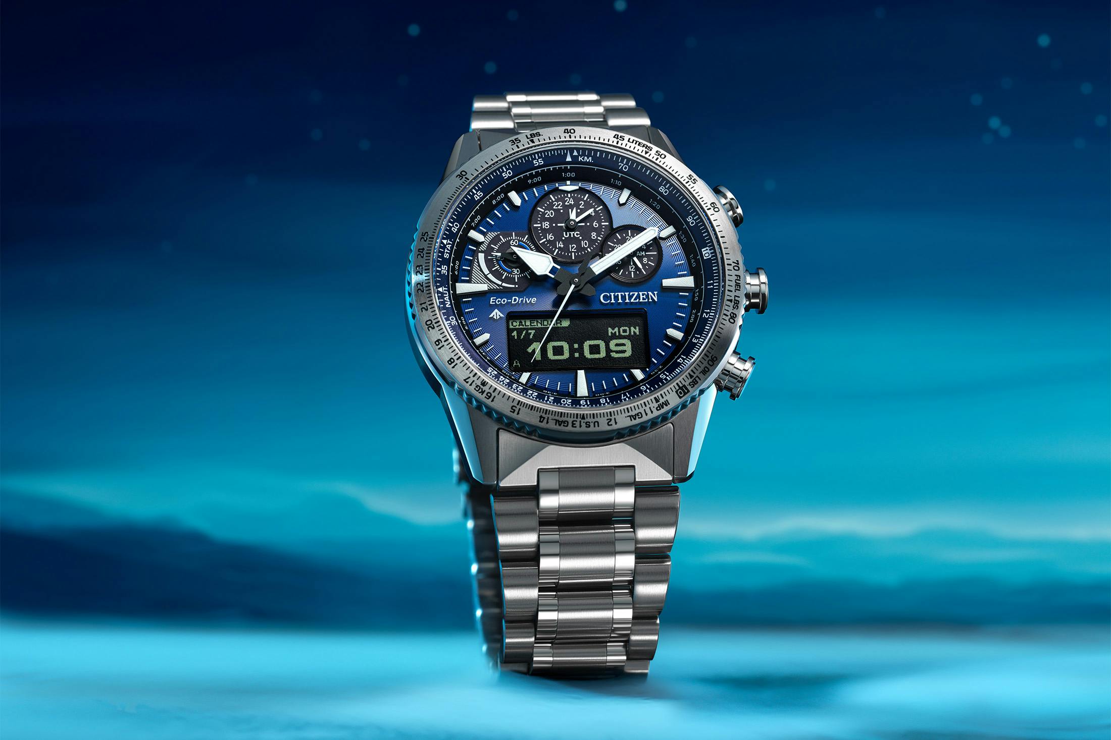 U830 Skyhawk Blue Dial on Blue Background