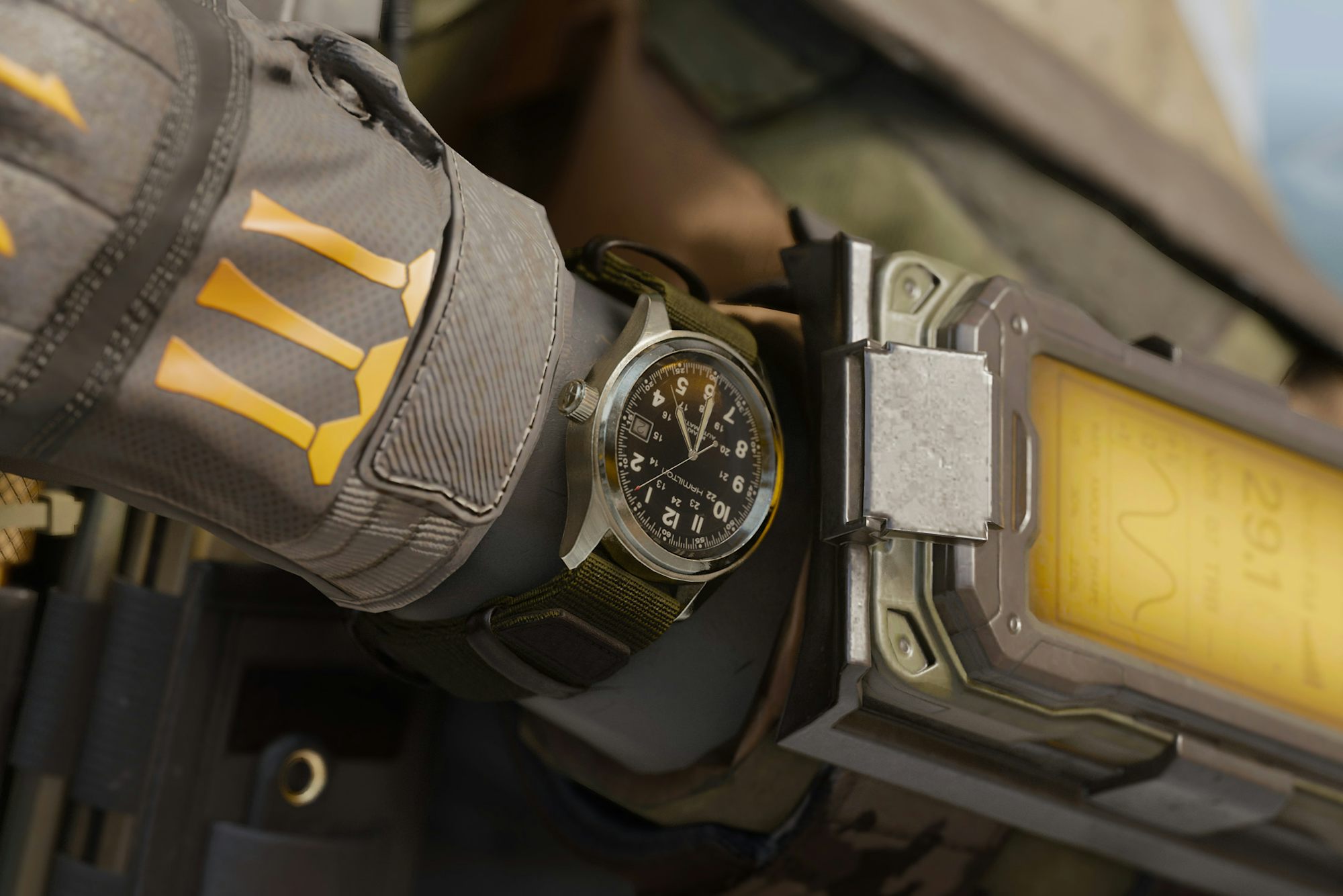 call of duty hamilton watch