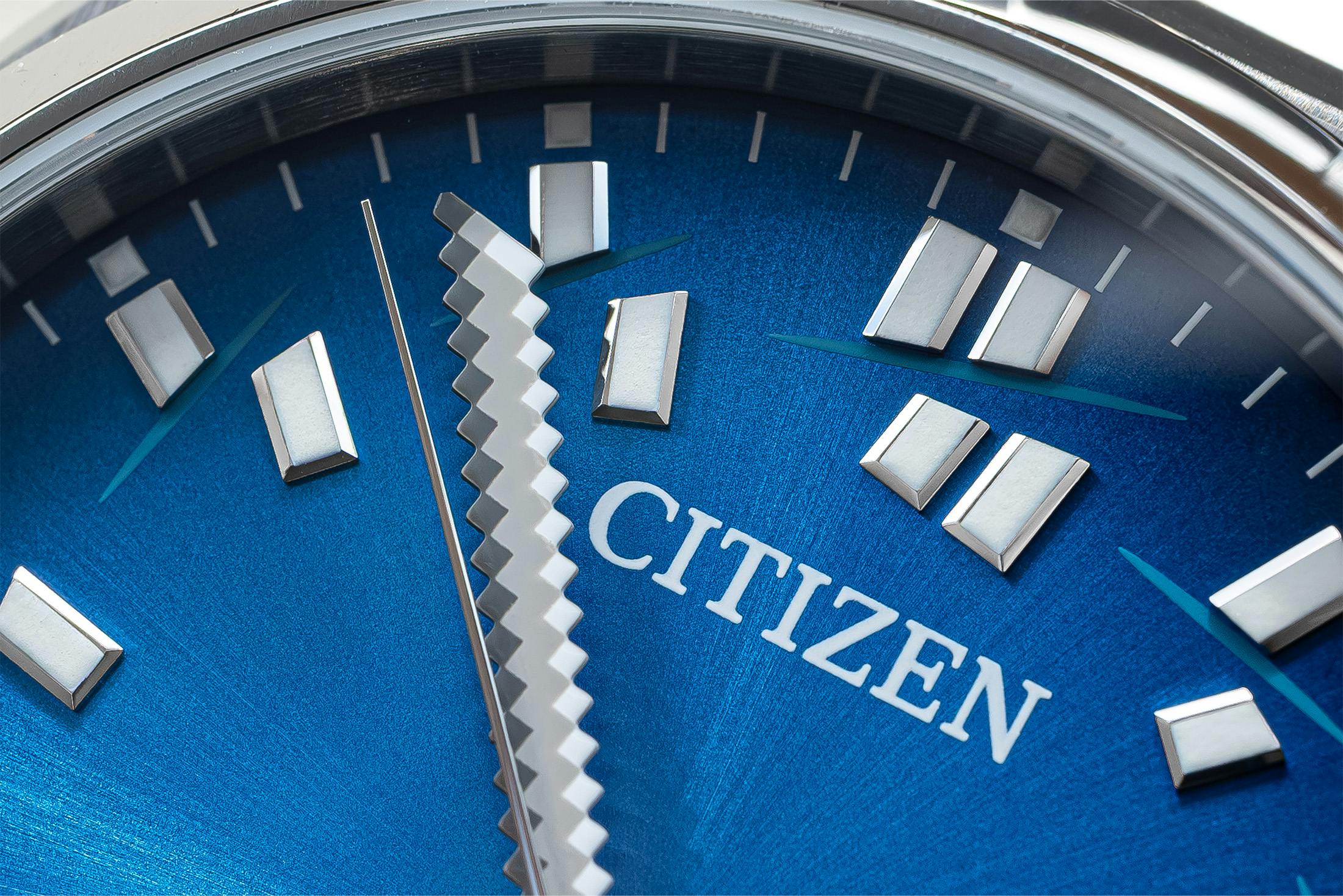 The Citizen Tsuyosa seconde/seconde/