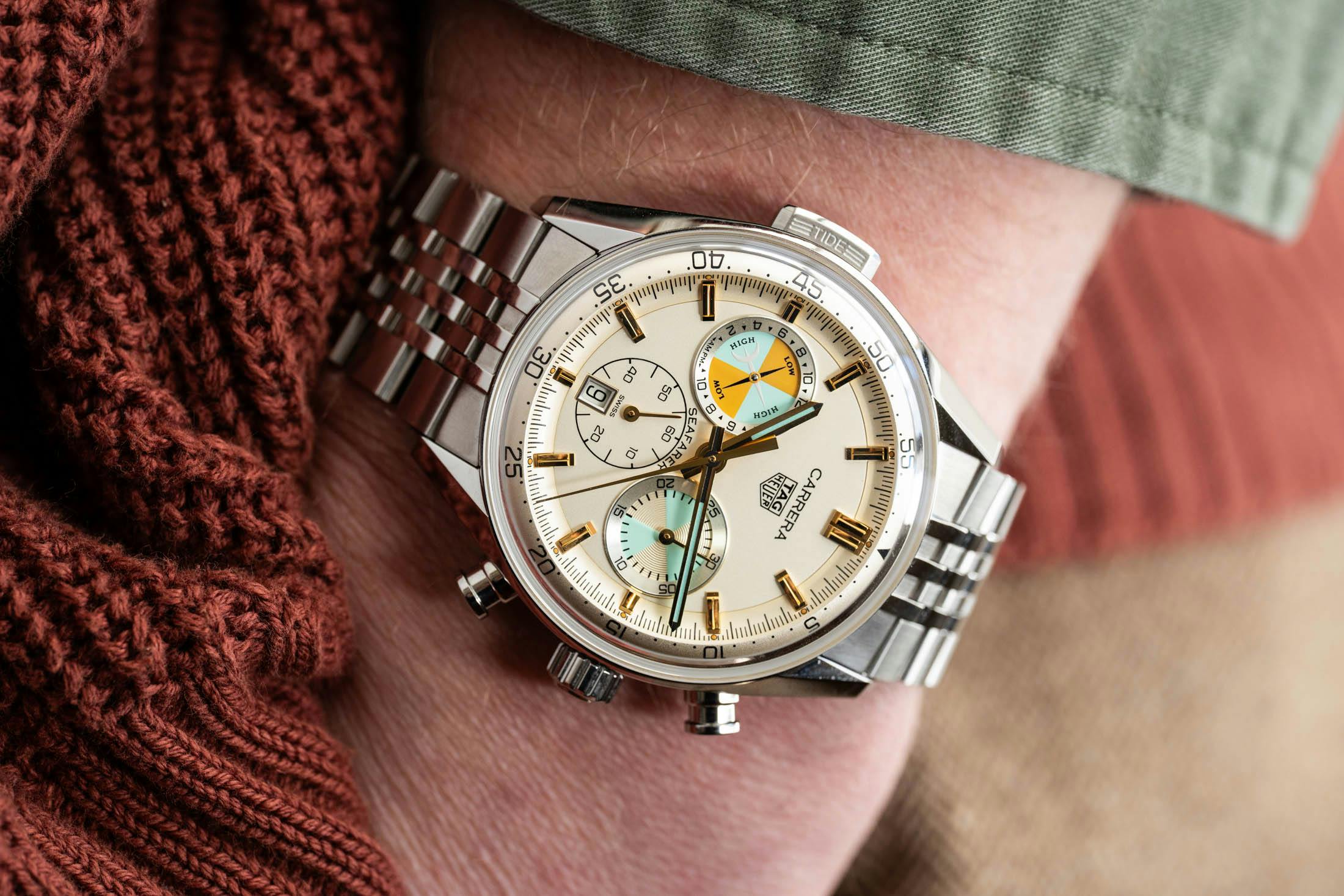 TAG Heuer Seafarer Side Wristshot