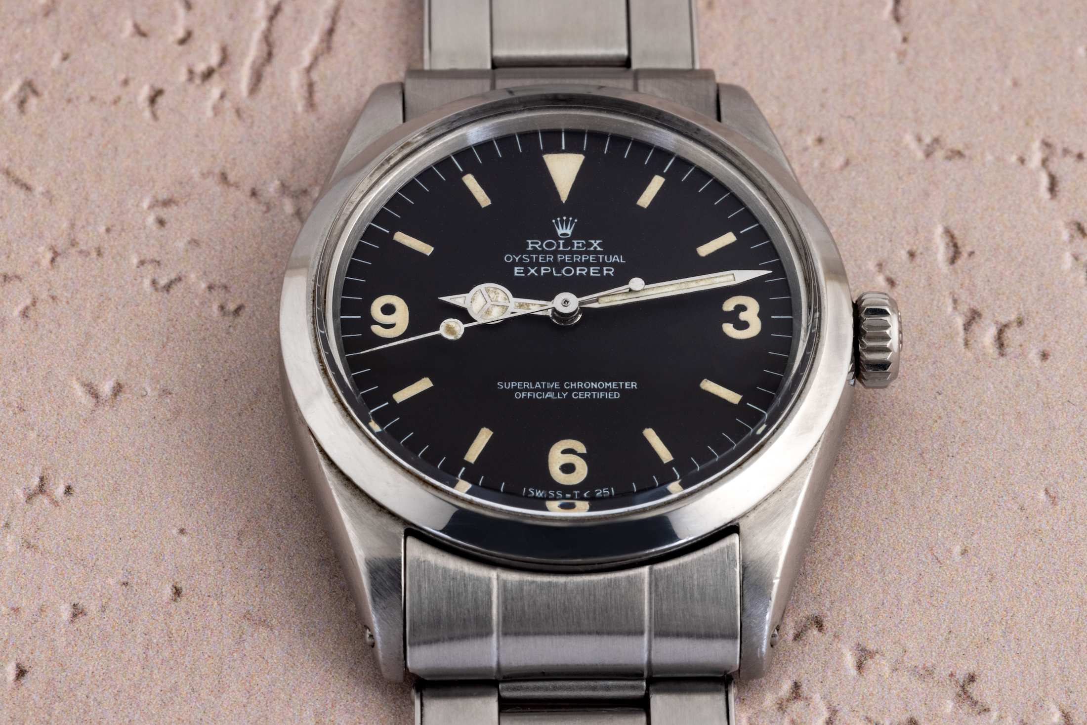 image of Rolex Explorer 1016 with matte dial.