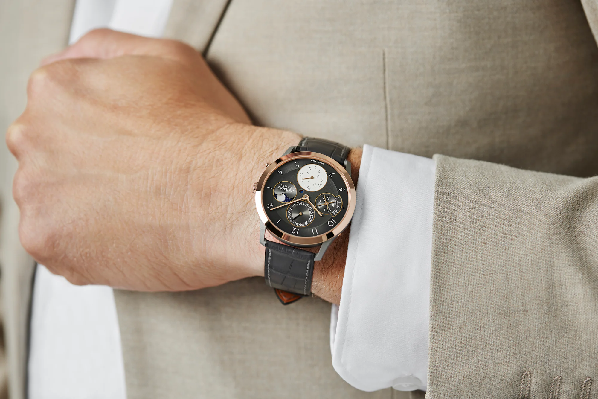 Slim d'Hermès on wrist
