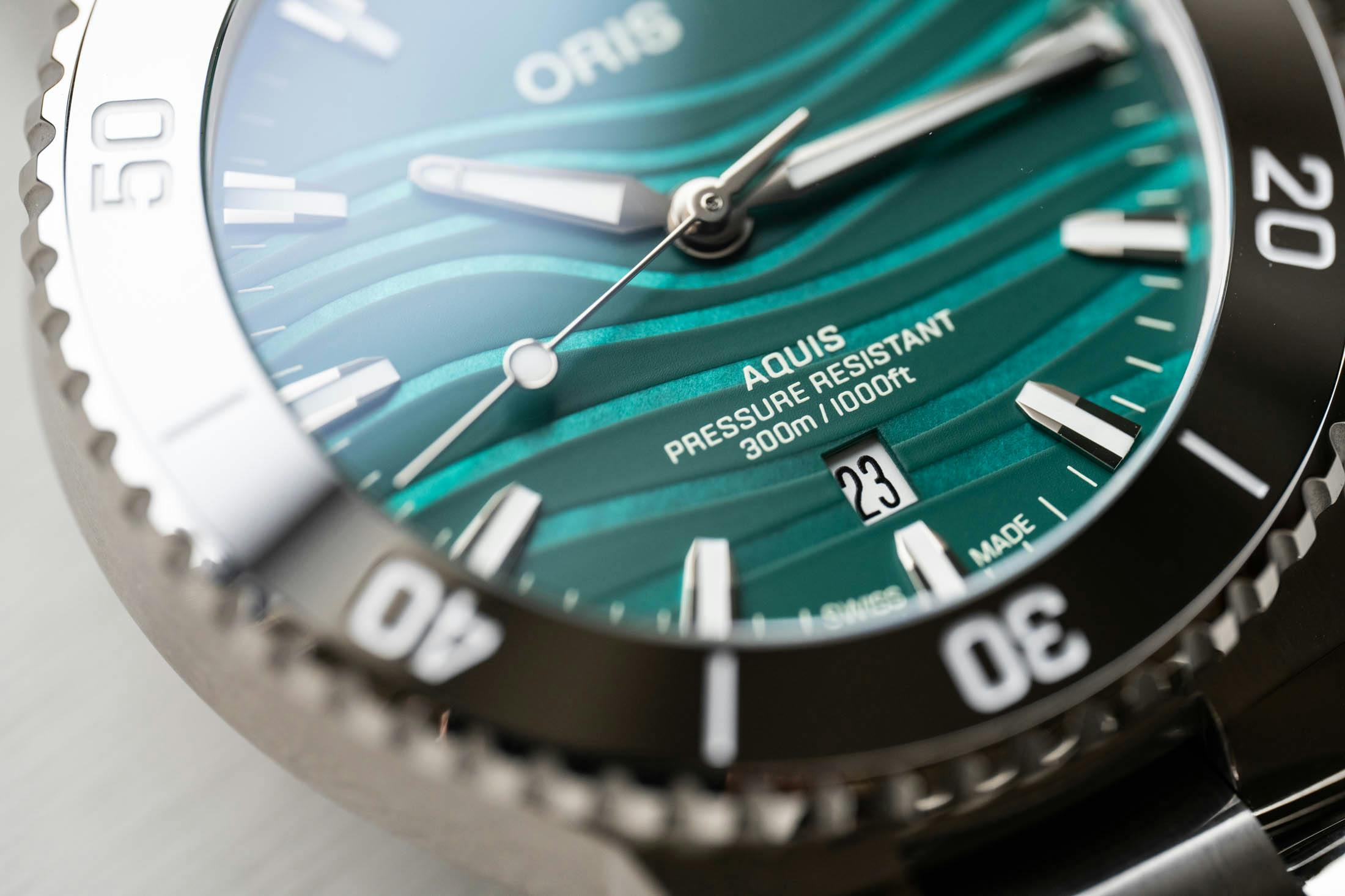 Oris Yangtze Jiangtun Dial Macro - Mother of Pearl