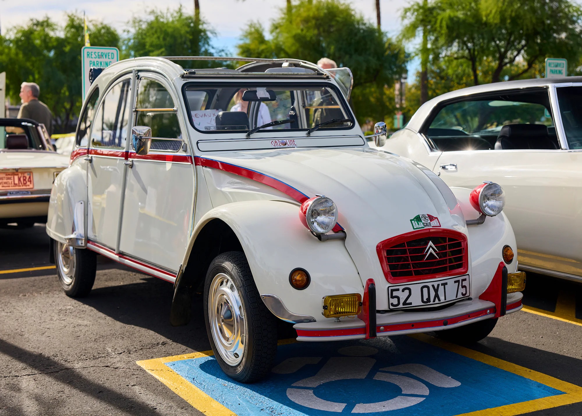 Oliver Smith Jeweler’s Annual Cars & Cigars