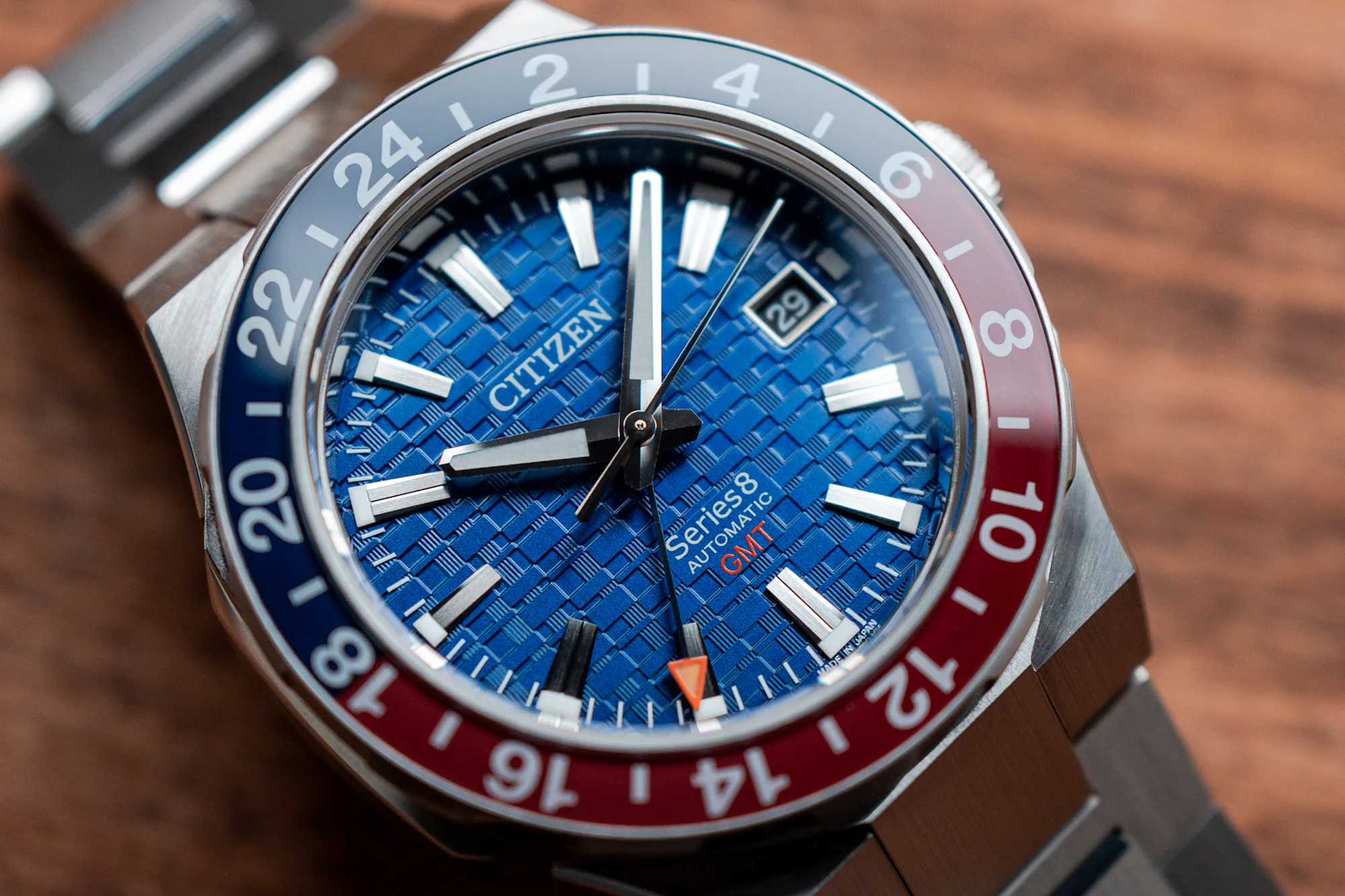 citizen series 8 gmt