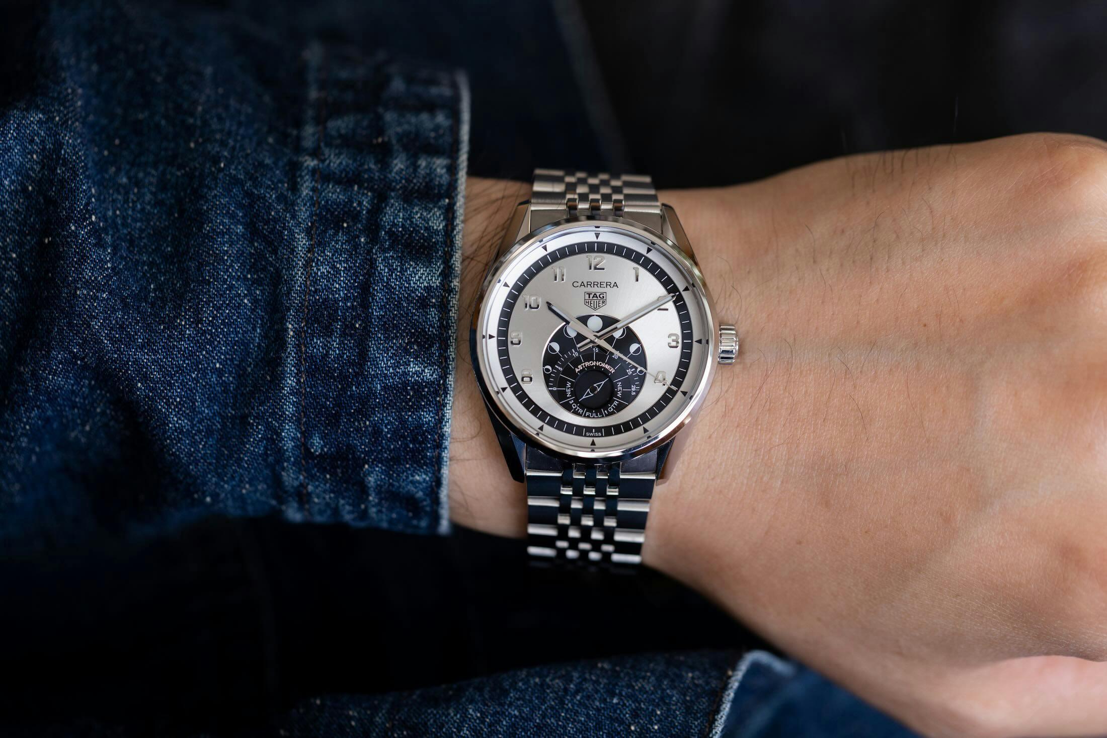 Carrera Astronomer Wristshot