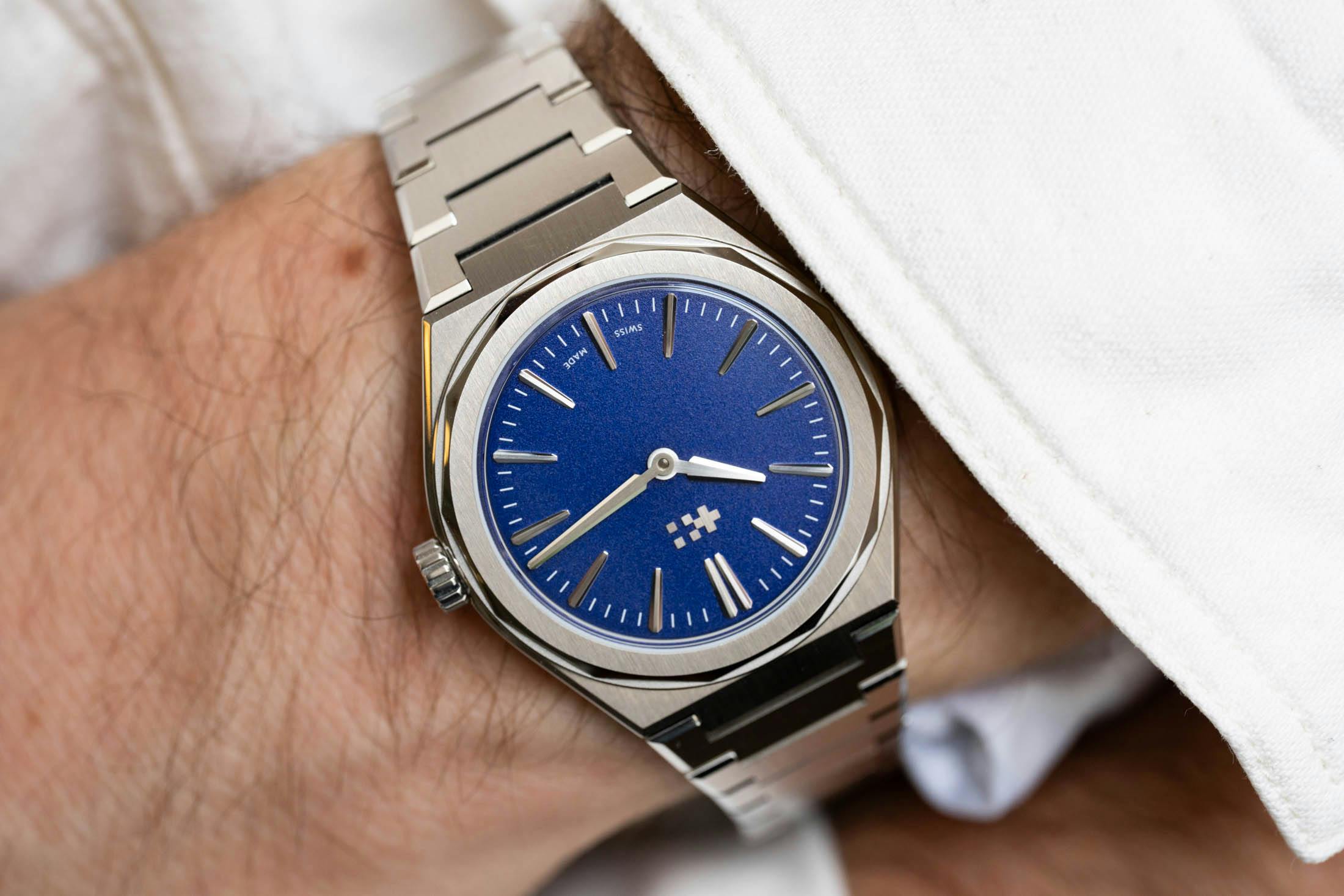 Christopher Ward Twelve 660 Upside Down Wristshot