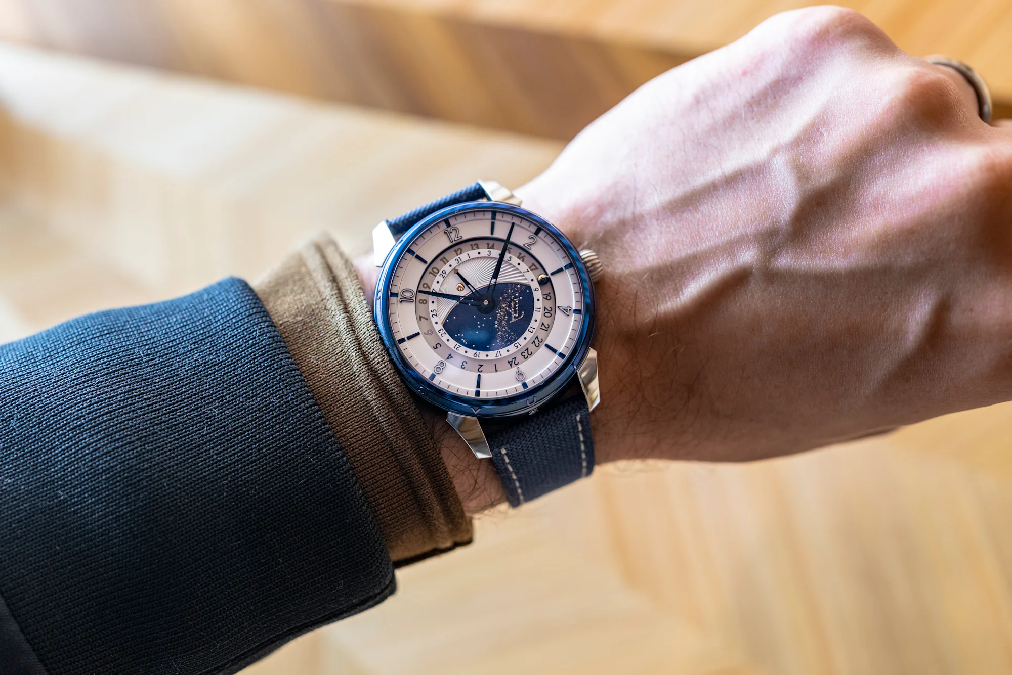 LVDB-03 Sympathique Louis Varius