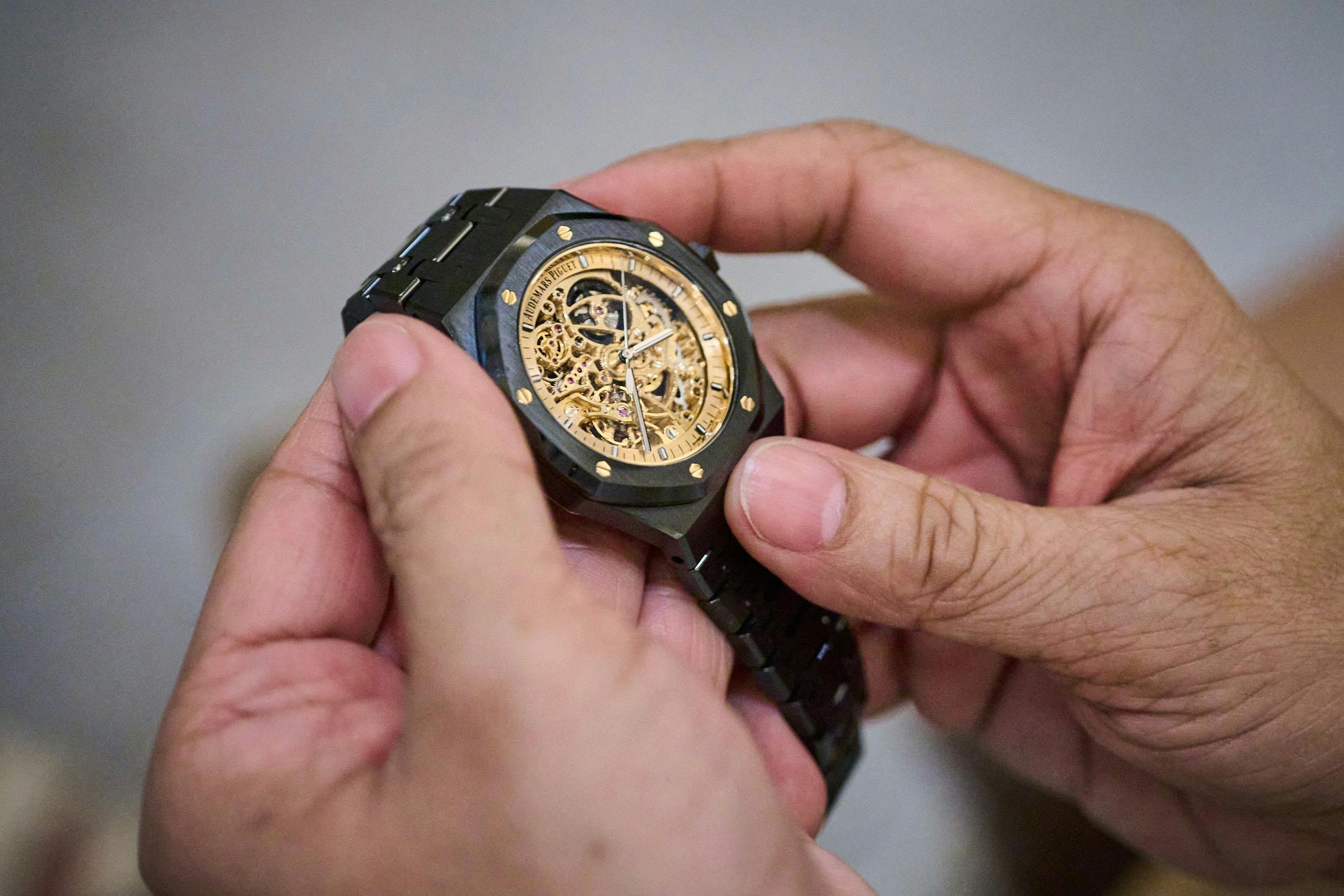 Royal Oak ceramic