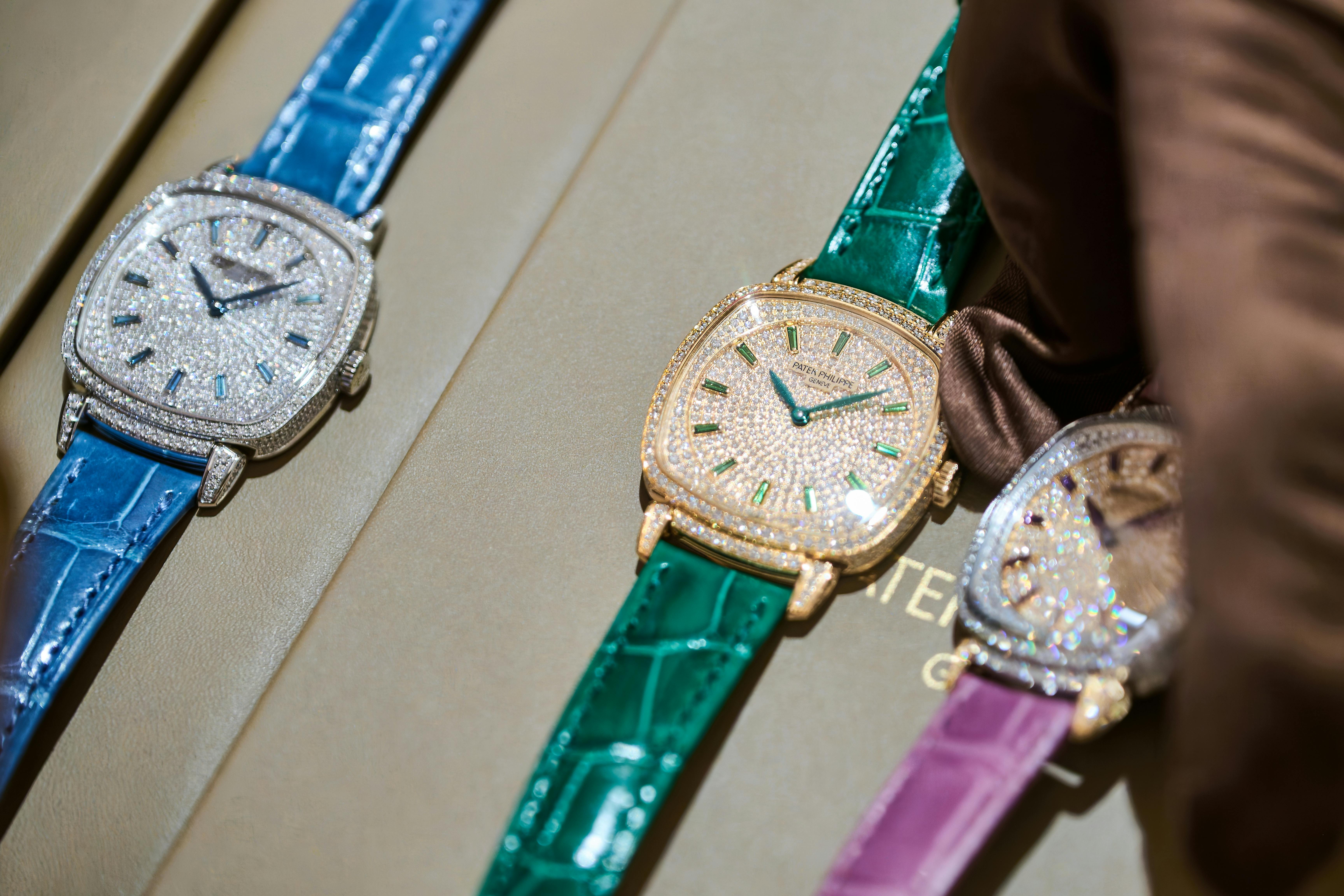 Introducing: Patek Philippe Revisits The Ladies First With The New ...