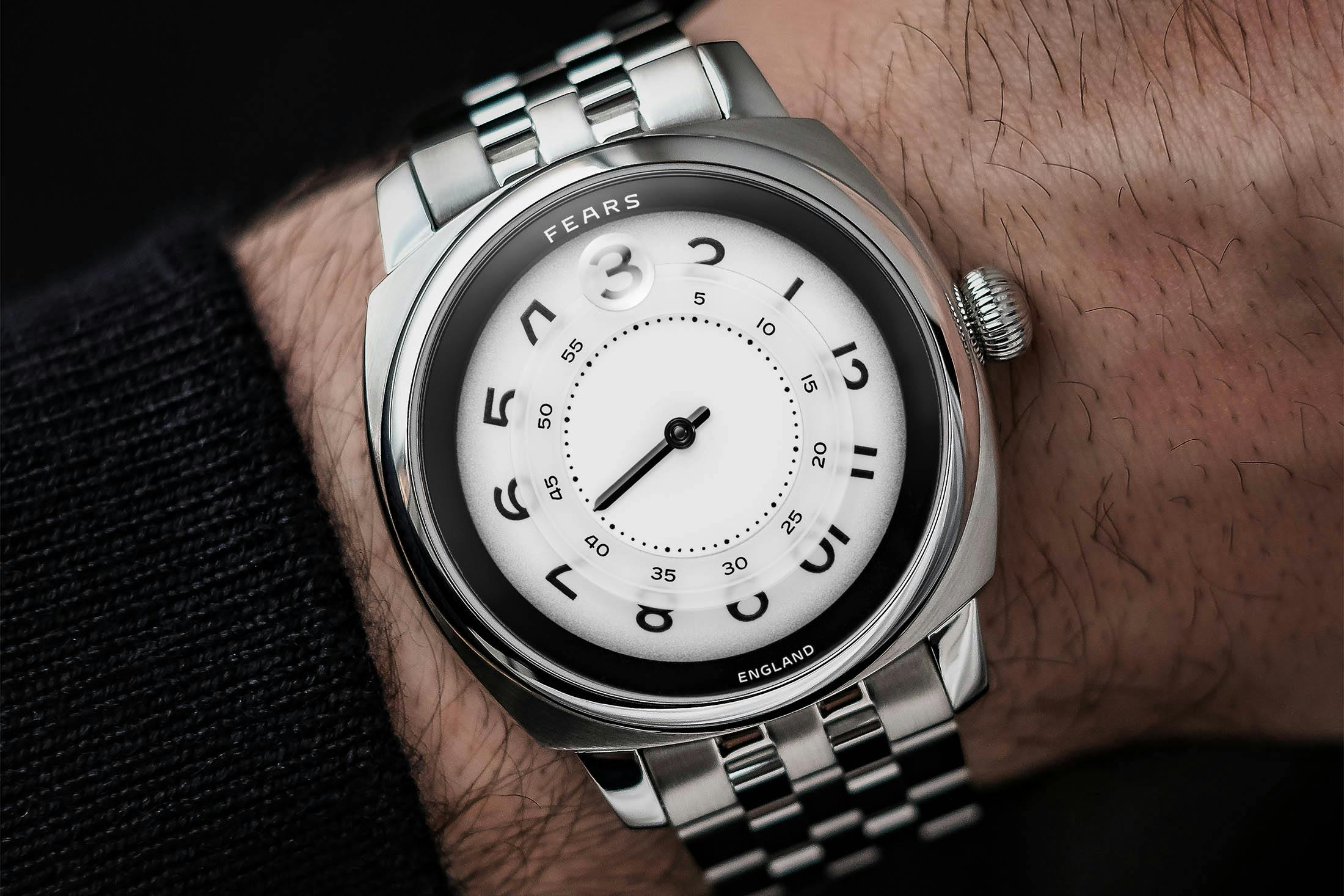 Fears Ultimus Jump Hour Wristshot