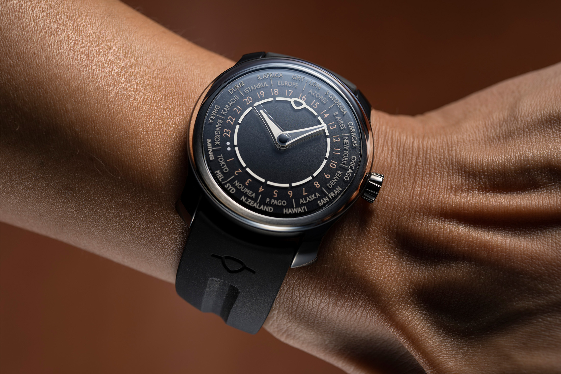 29.01 Caseback Shot ASE 222