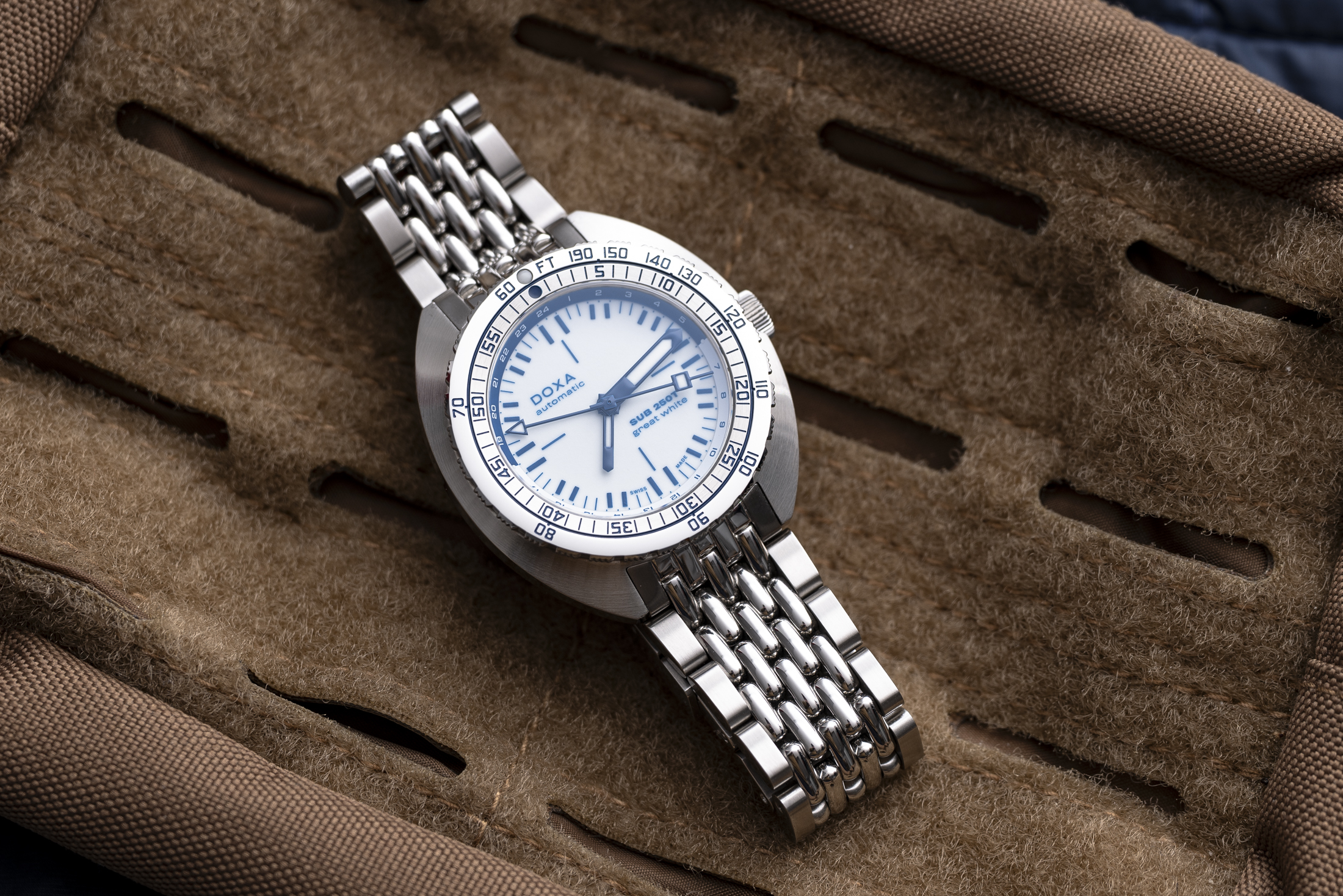 Doxa Topper 250T GMT Great White LE