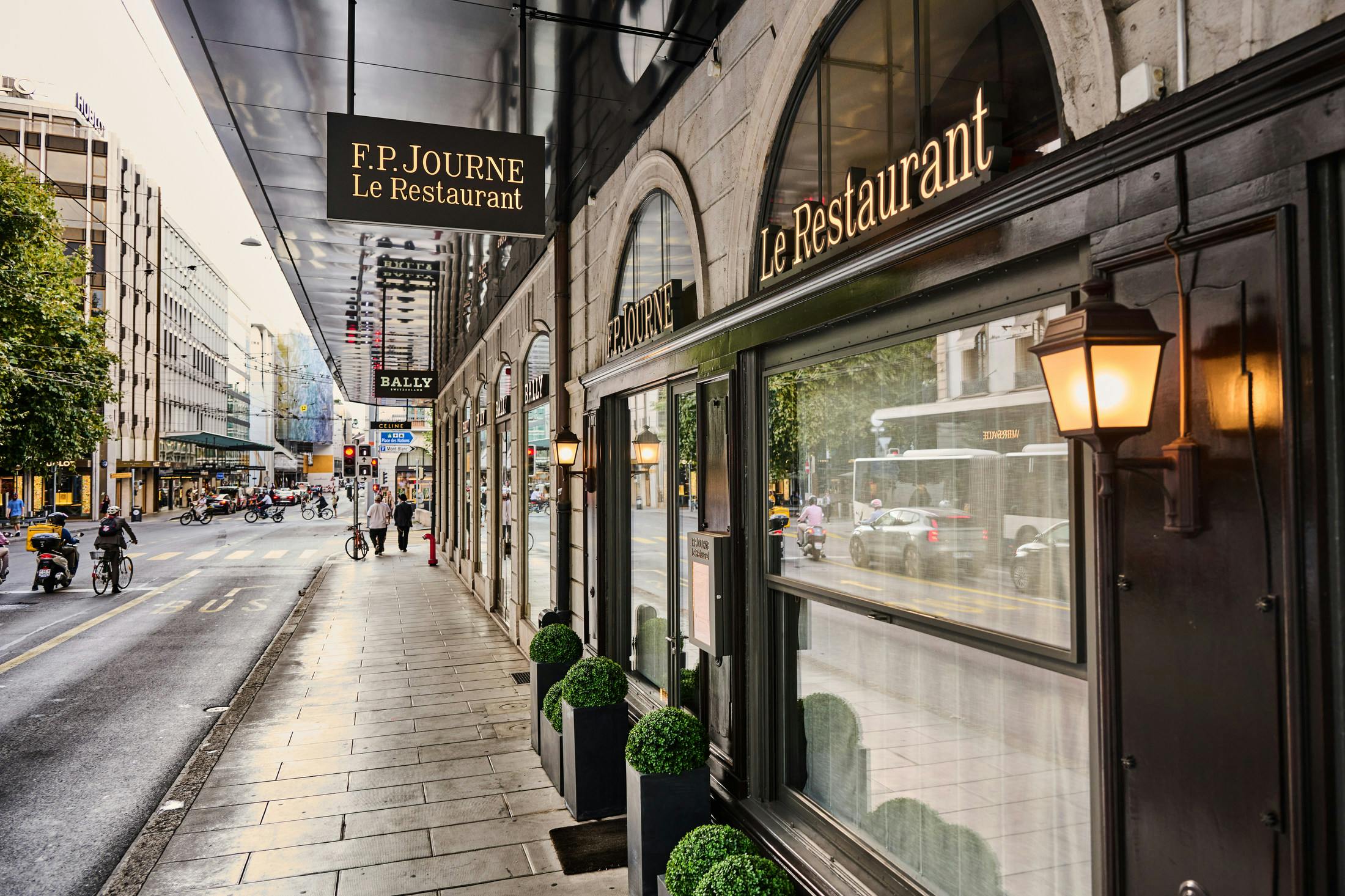 F.P. Journe Le Restaurant exterior