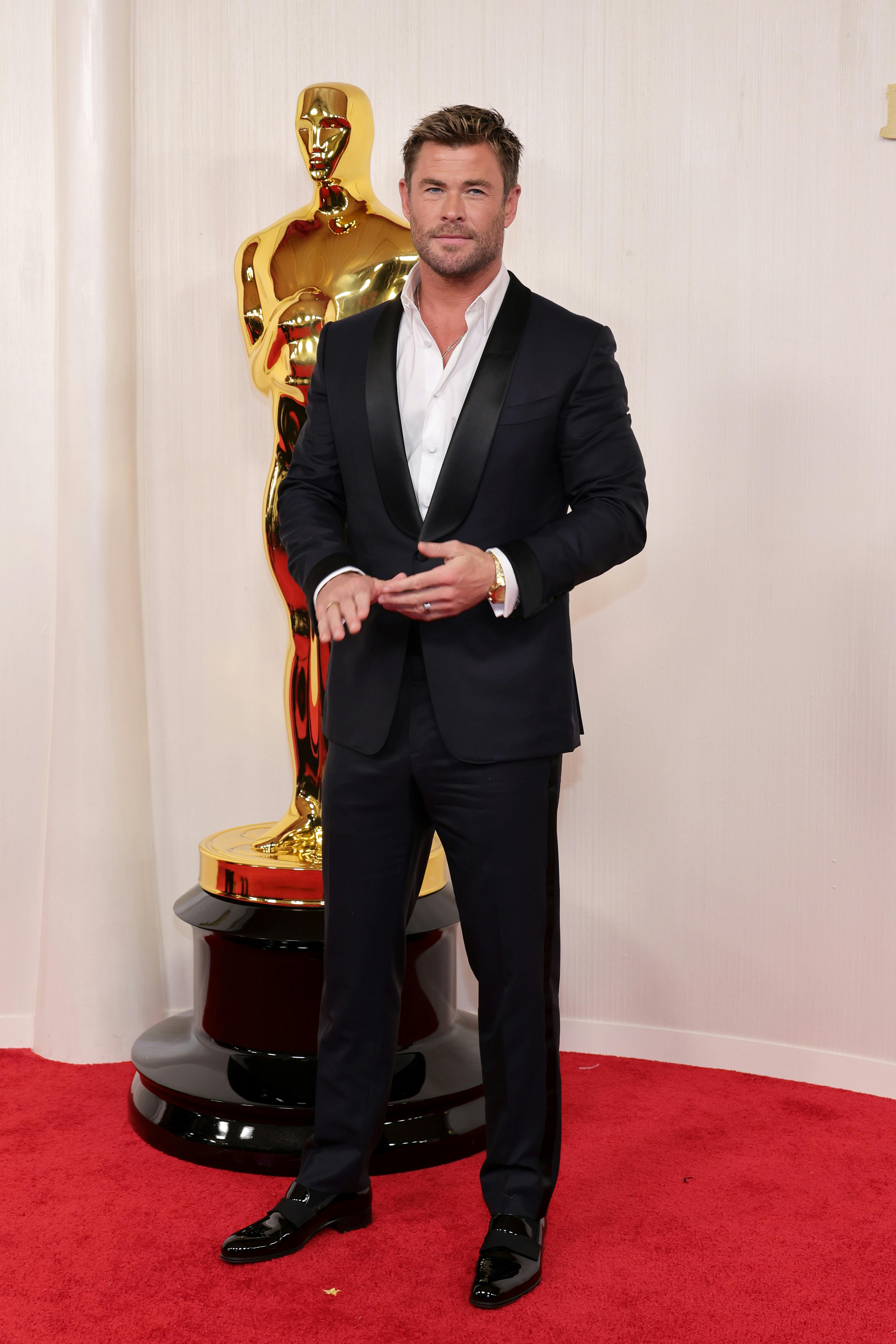 Chris Hemsworth 