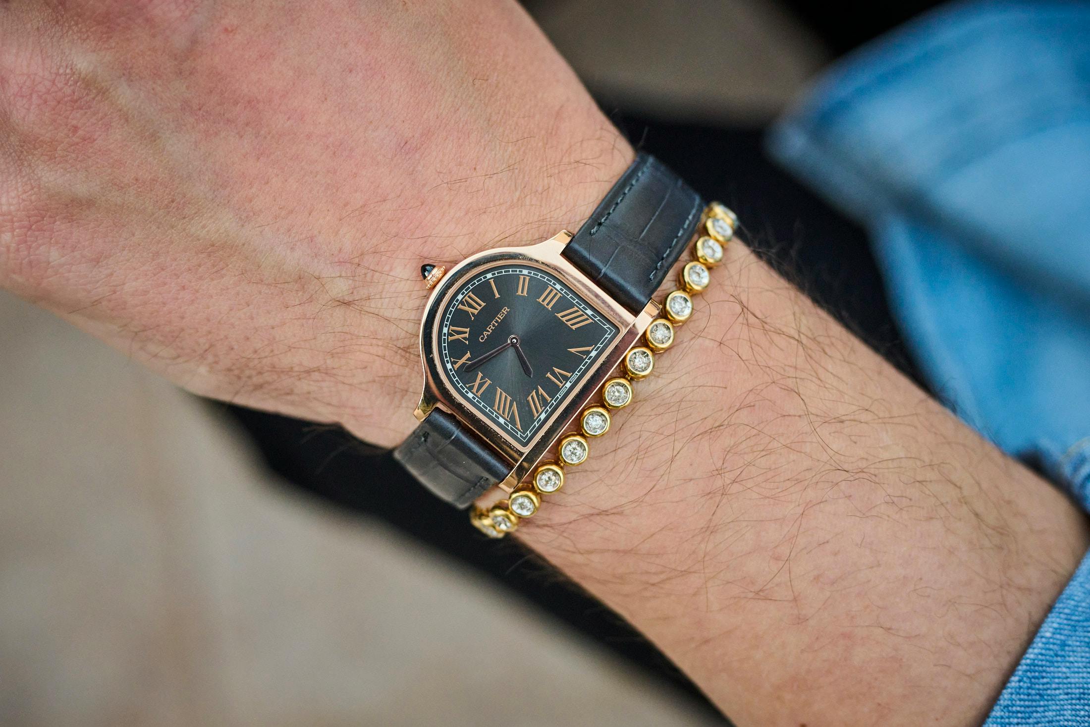Cartier Cloche