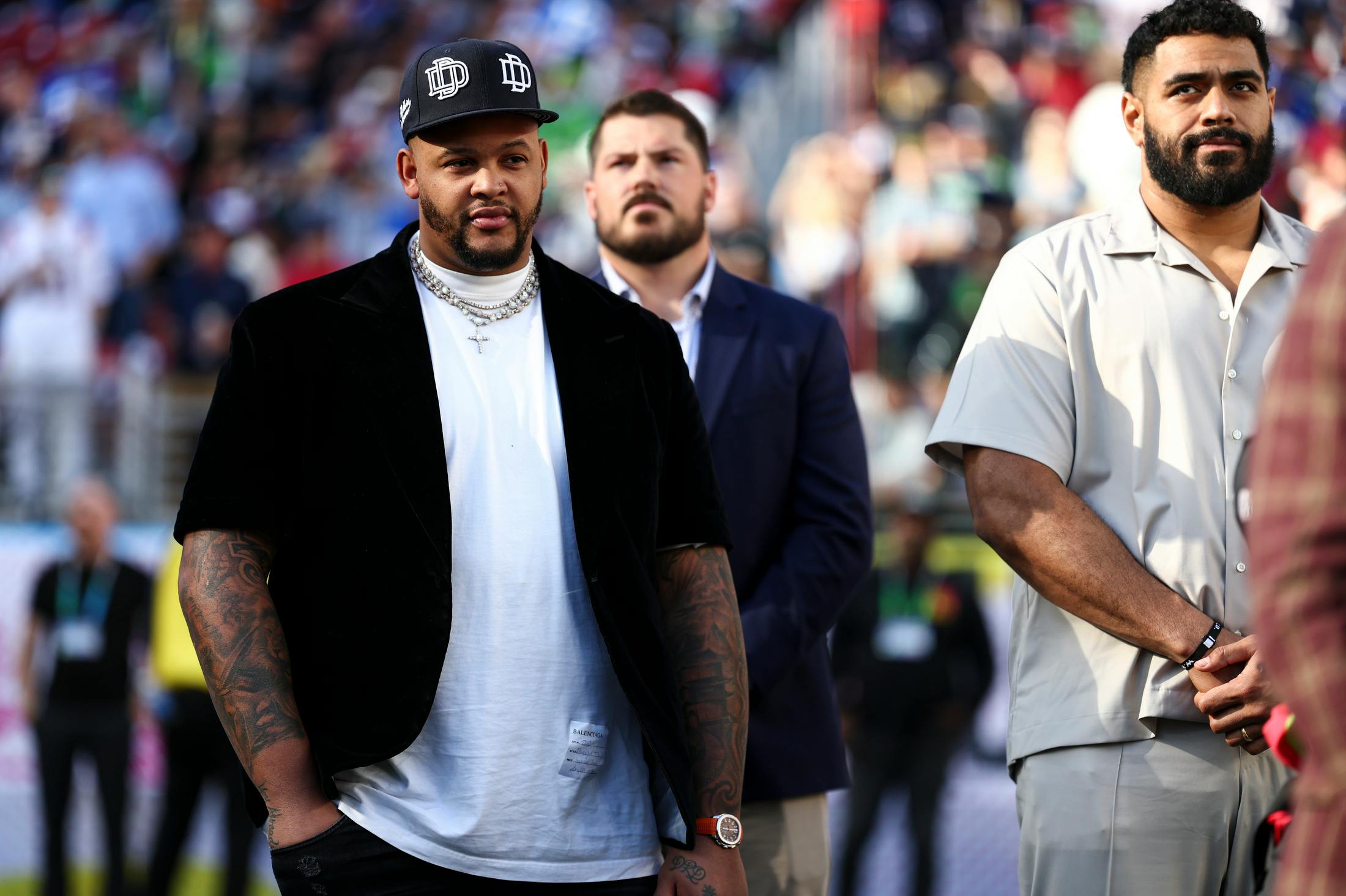 Dion Dawkins #73 of the Buffalo Bills