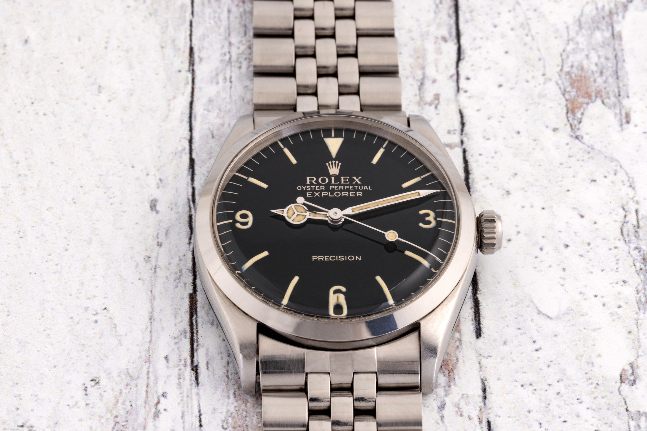 image of Rolex Explorer 1016 with matte dial.