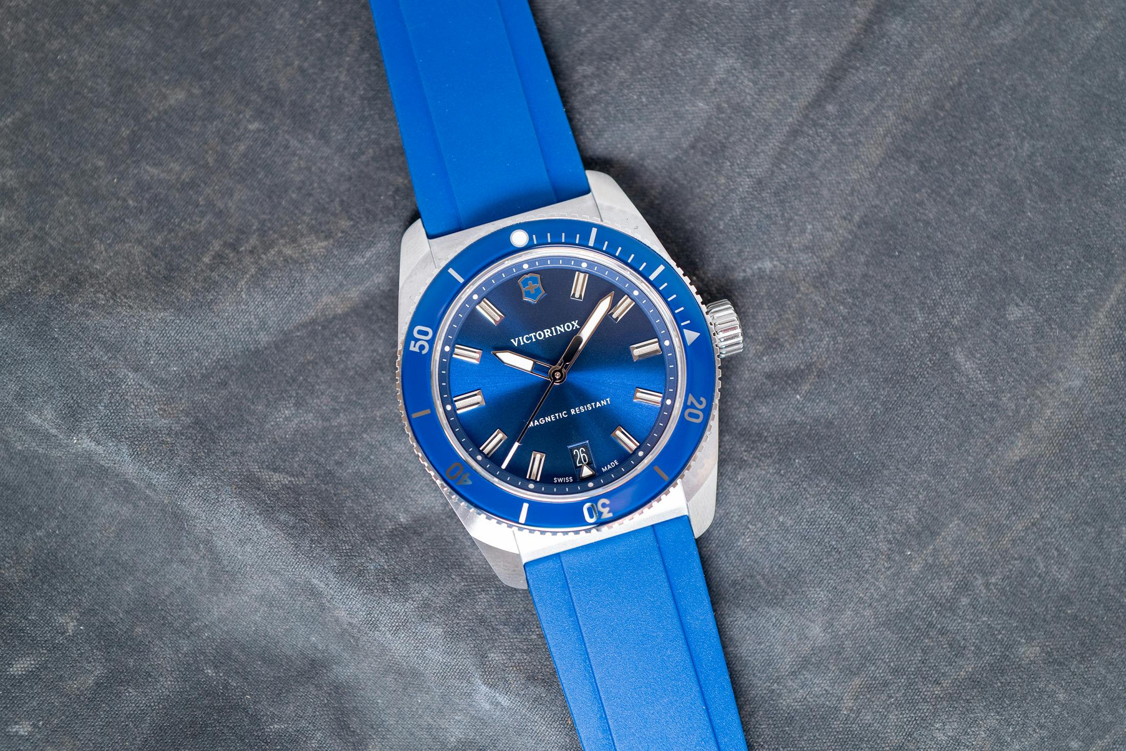 Victorinox Maverick