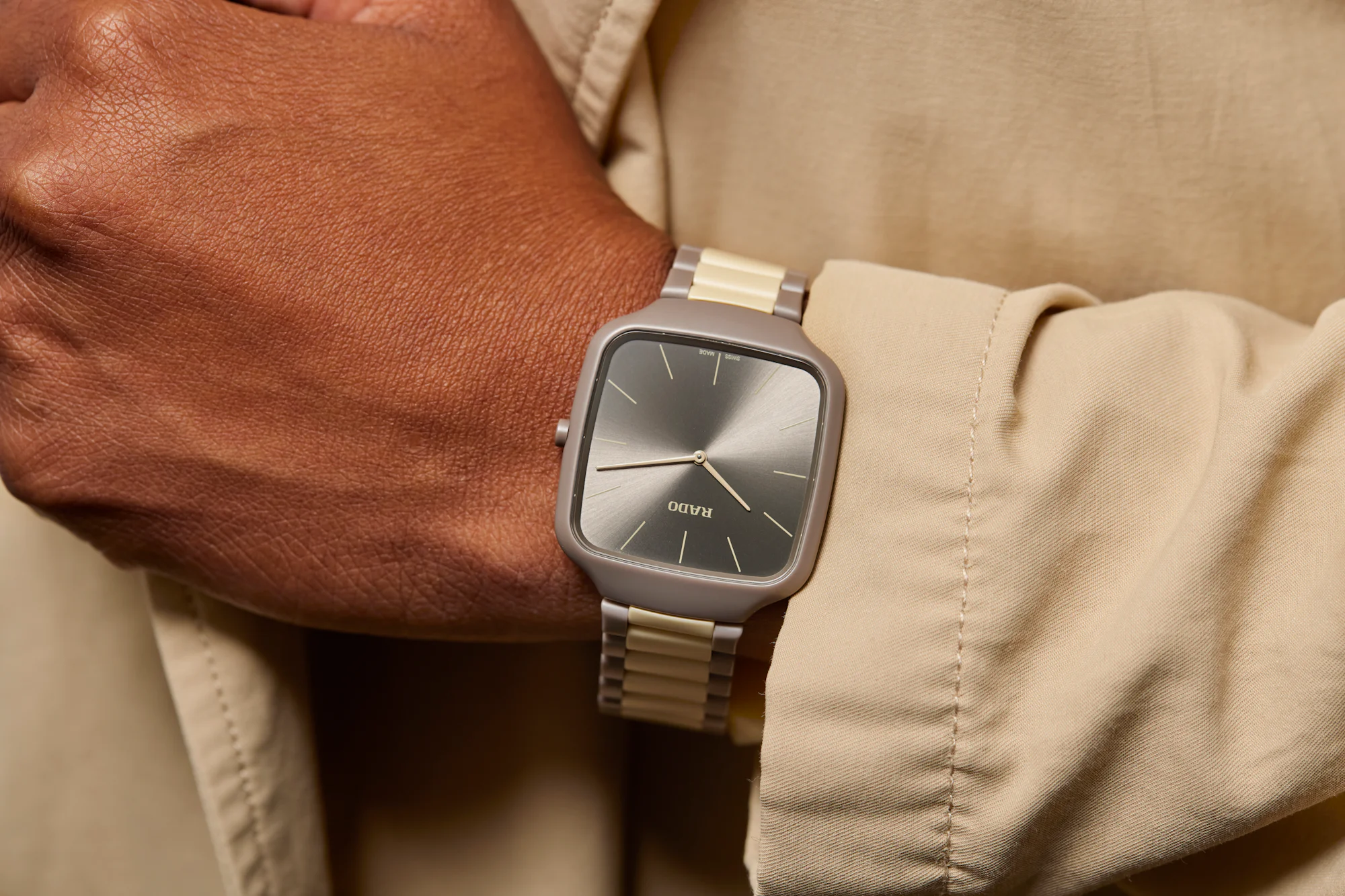 True Square Thinline x Le Corbusier