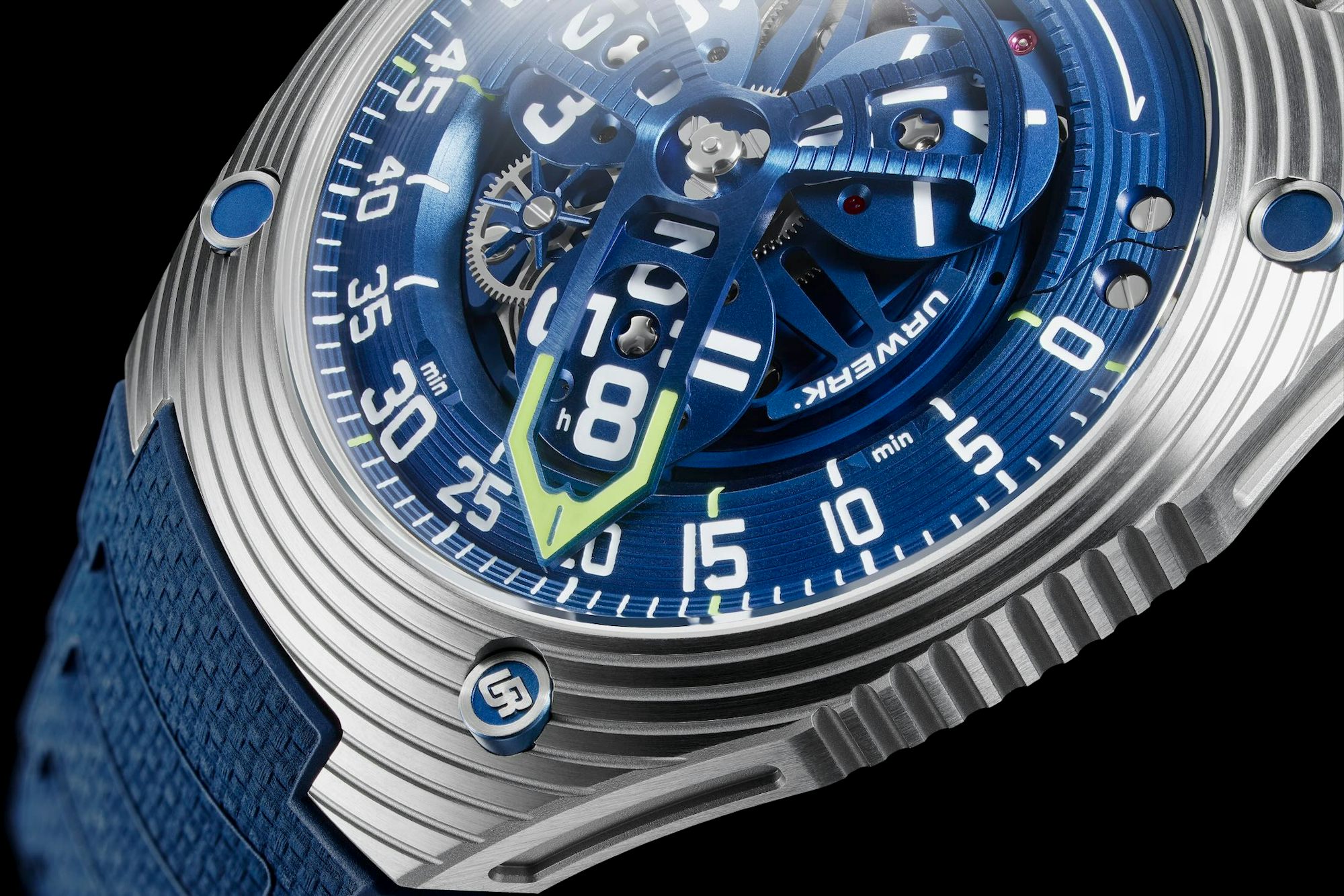 UR-150 Blue Scorpion Closeup of Minute Hand