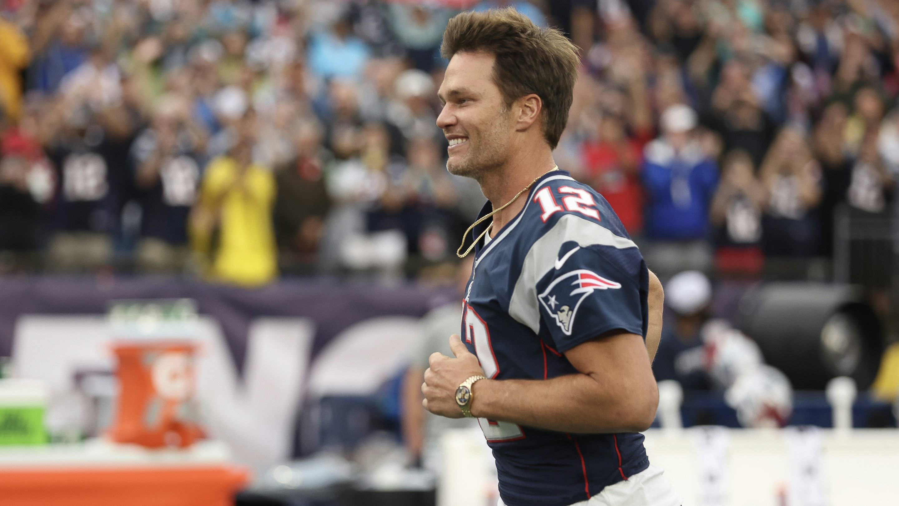 Tom Brady returns to hero's welcome in New England and declares himself a  'Patriot for life'