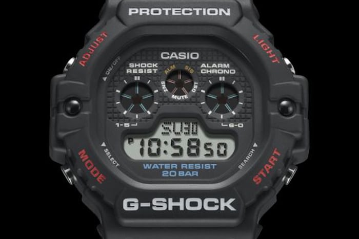 Casio G-Shock DW-5900 Close-up