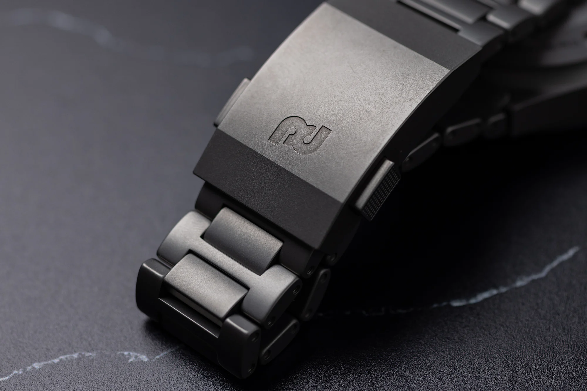 The Porsche Design Chronograph 1 – 1975 Limited Edition