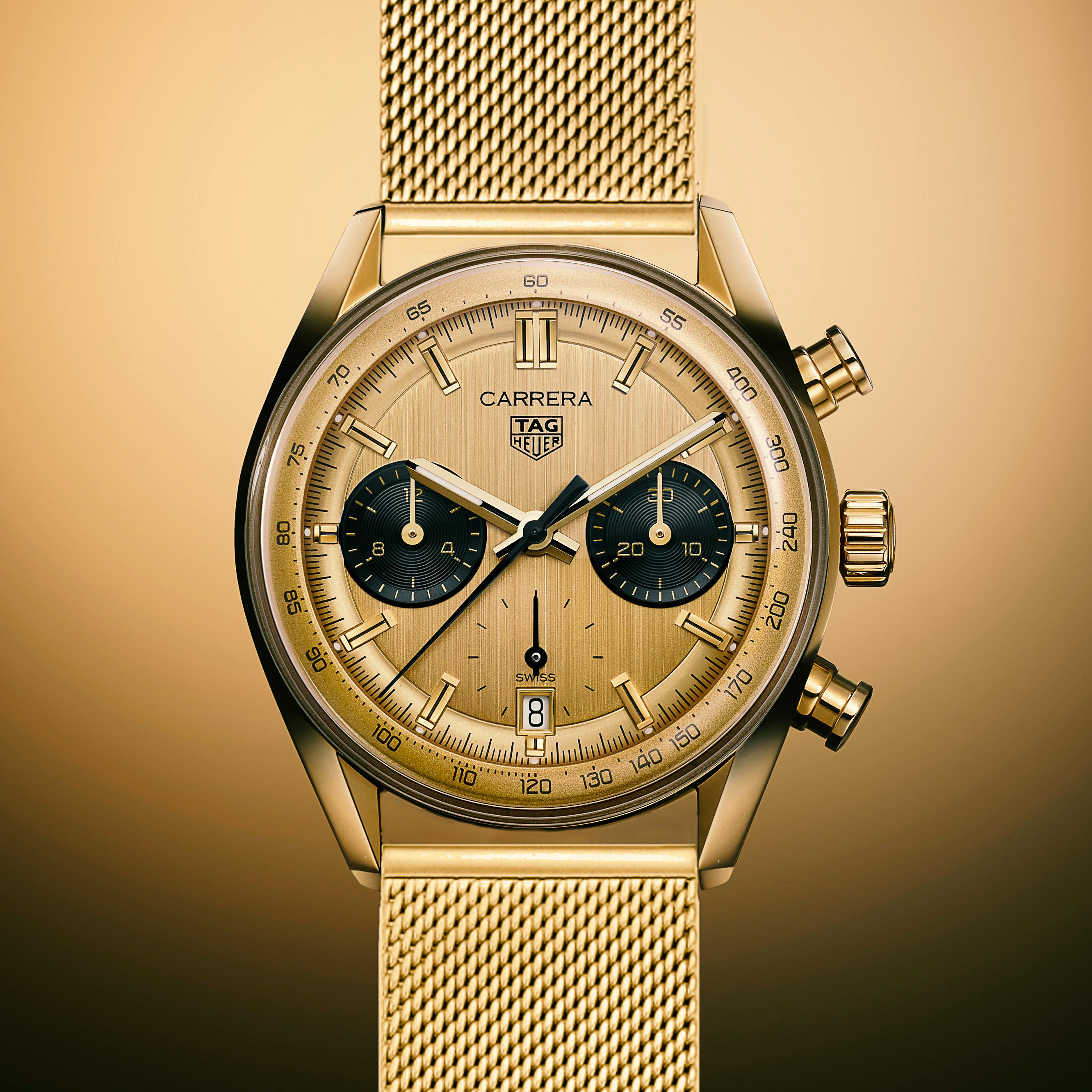 Glassbox on Milanese bracelet 