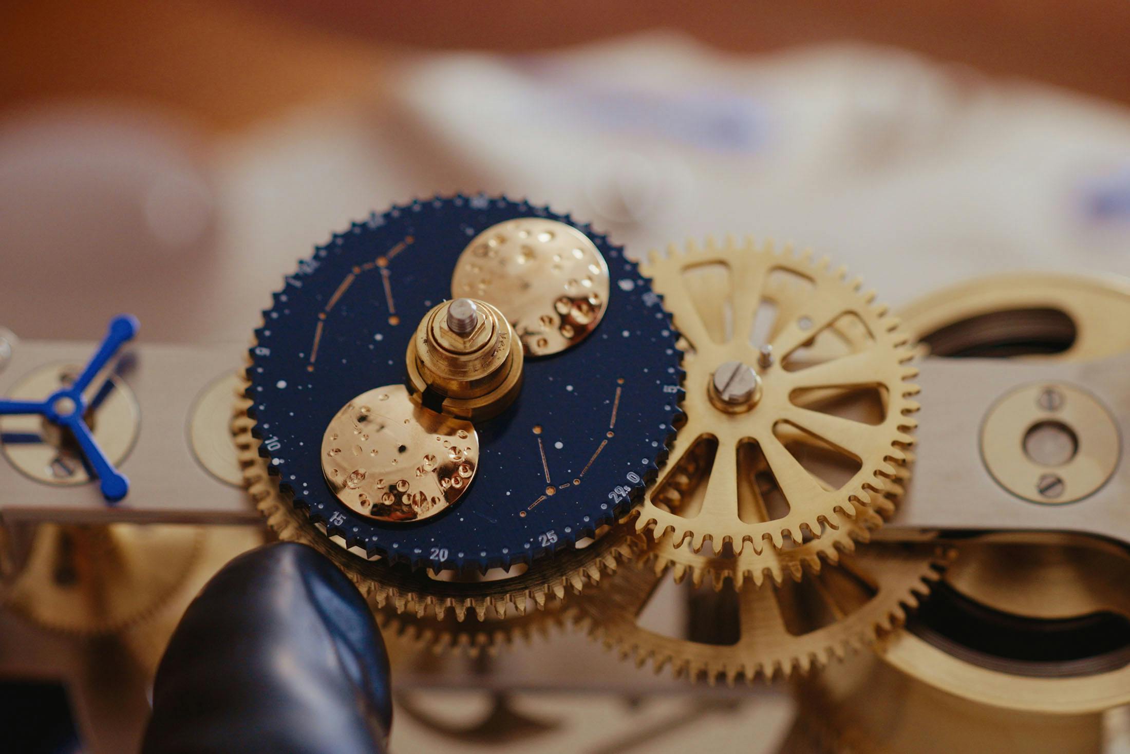 Maison Alcée Persée Moon Phase