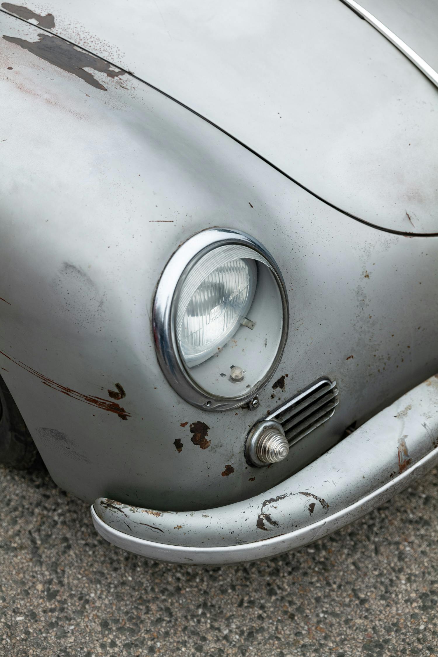 a porsche 356